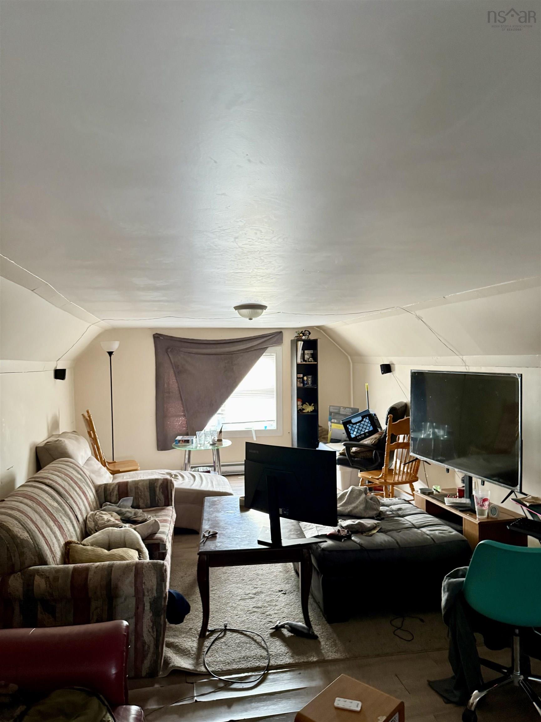 $110,000.00: 5 Huron Avenue, Sydney Mines