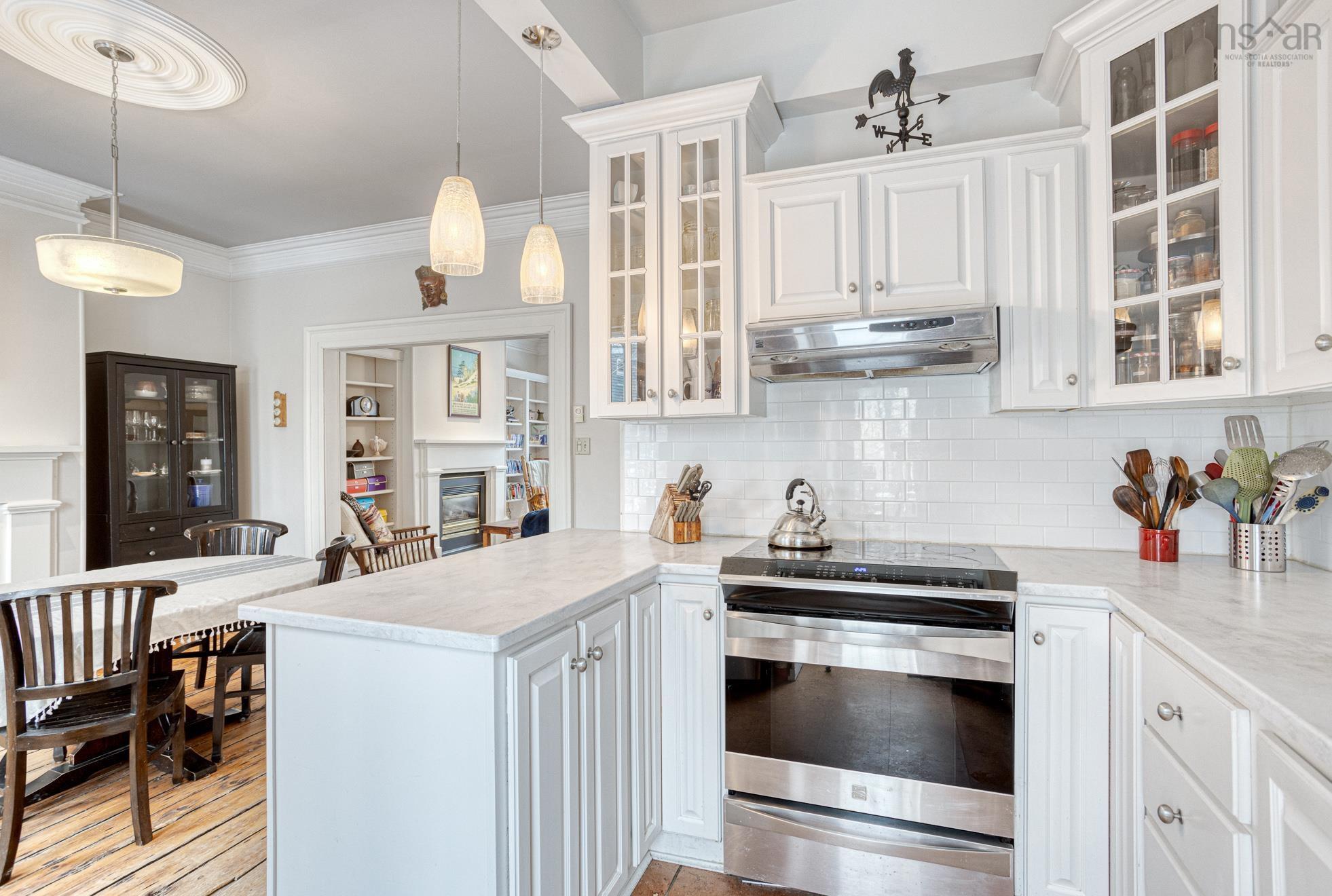 $849,900.00: 2095 Bauer Street, Halifax