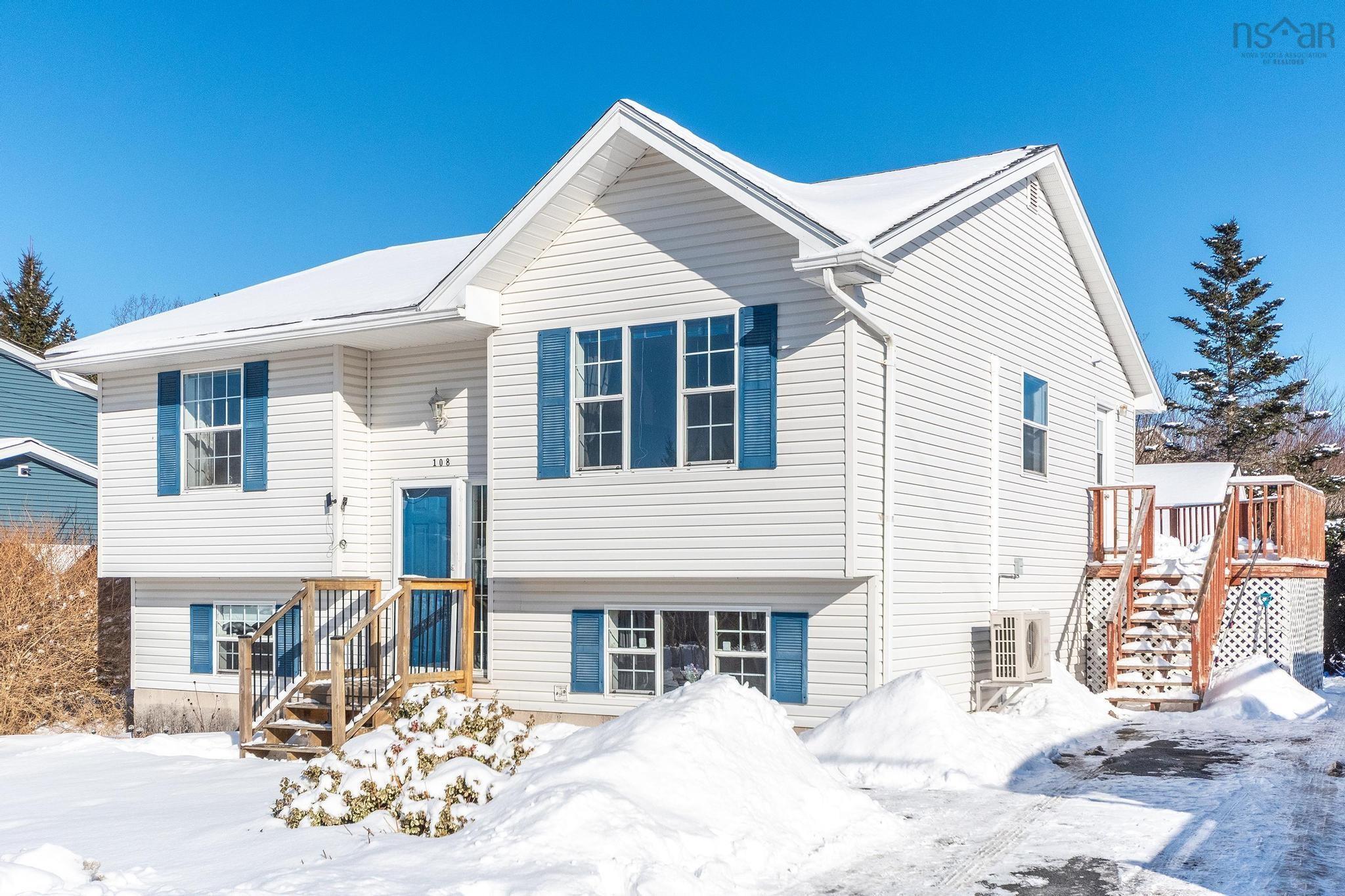 $499,900.00: 108 Forestglen Drive, Timberlea