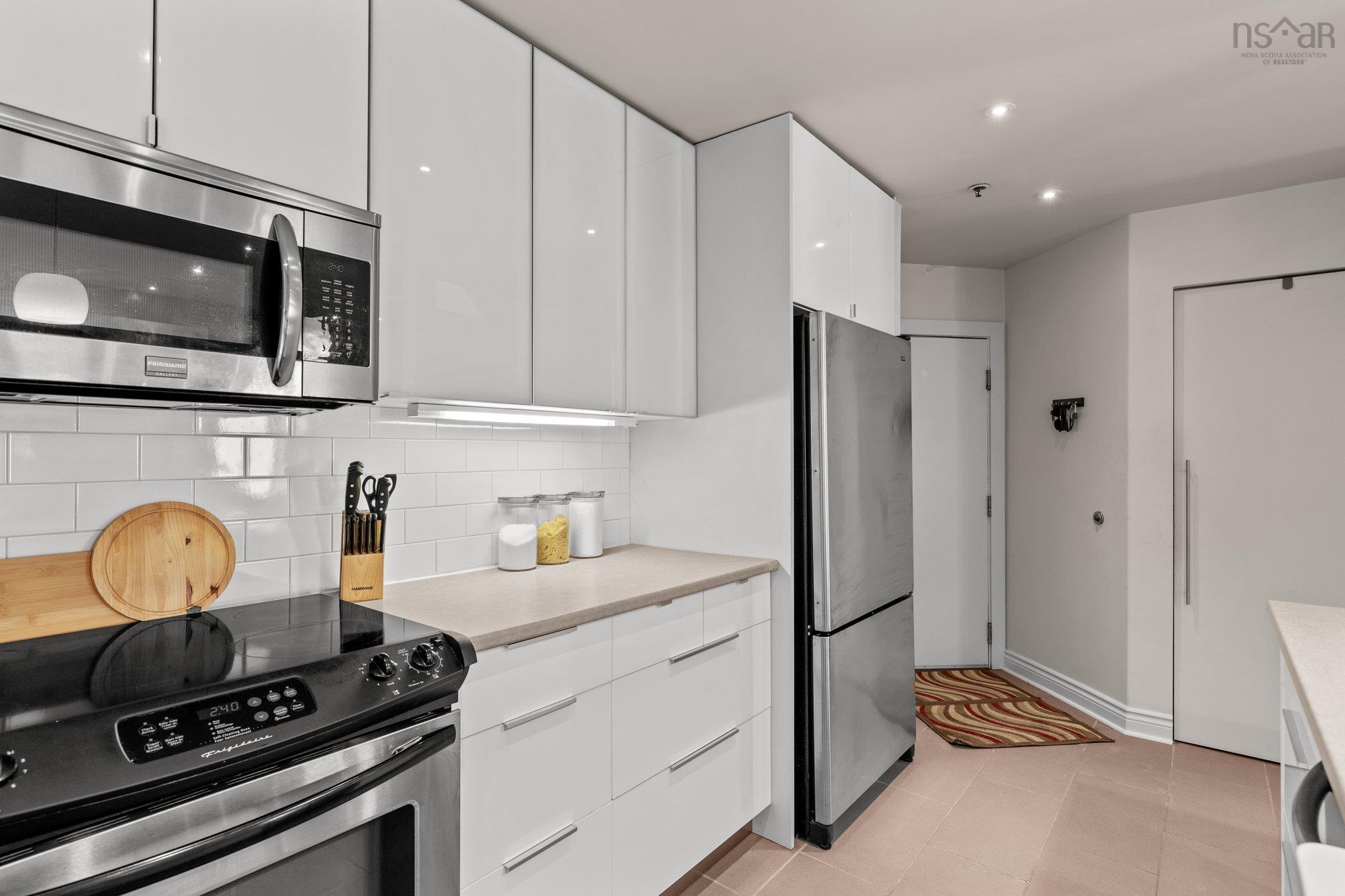 $399,000.00: 9 5254 Green Street, Halifax