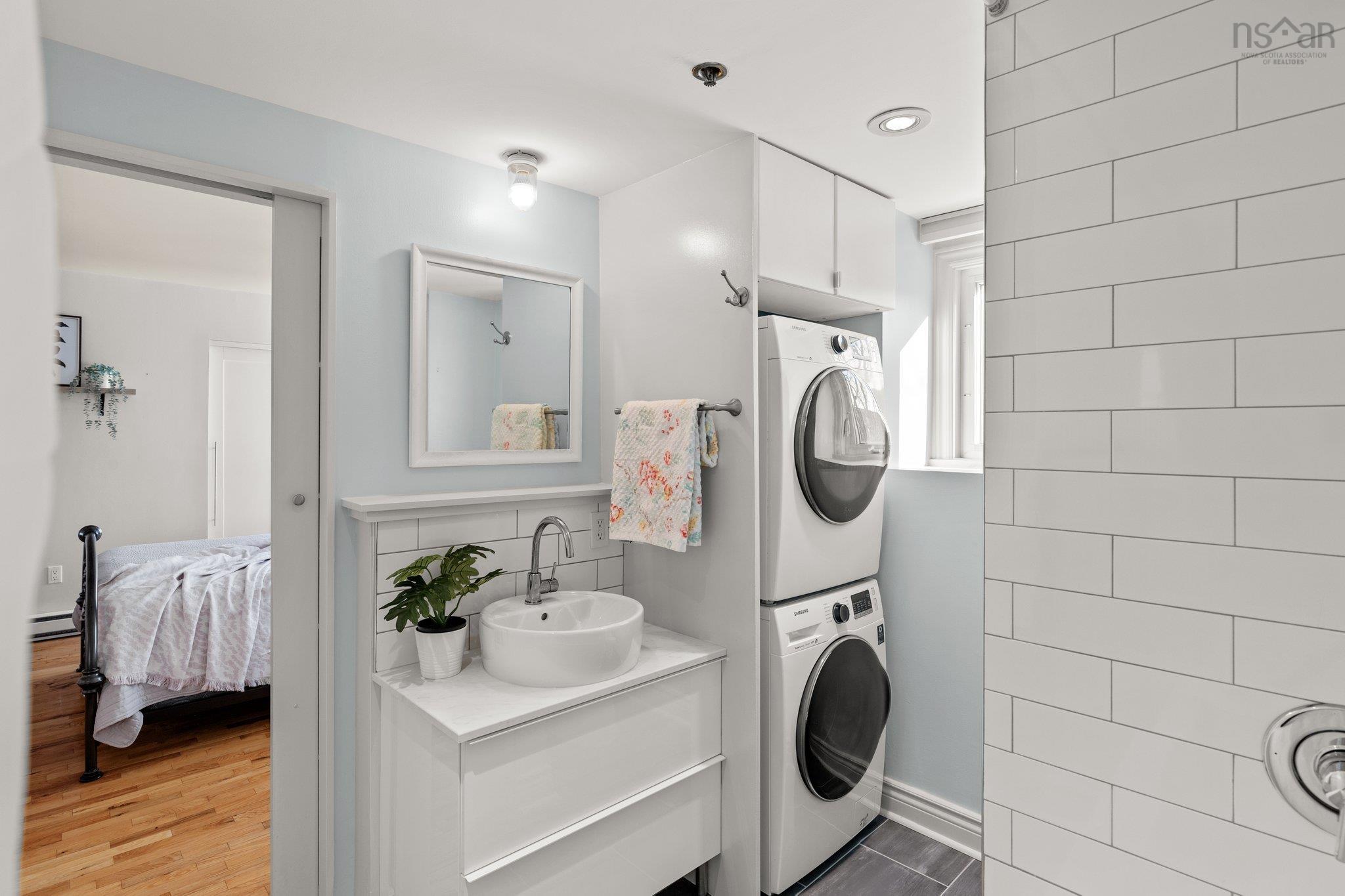 $399,000.00: 9 5254 Green Street, Halifax
