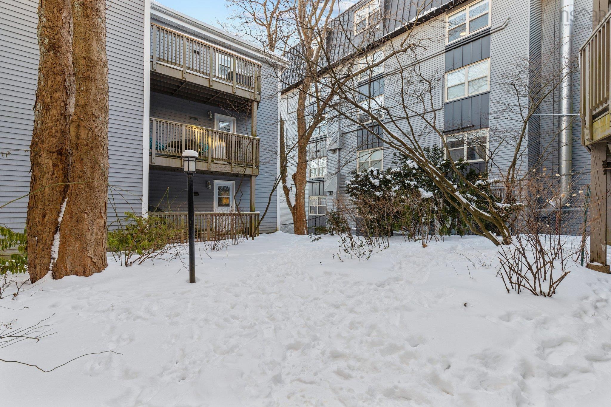 $399,000.00: 9 5254 Green Street, Halifax