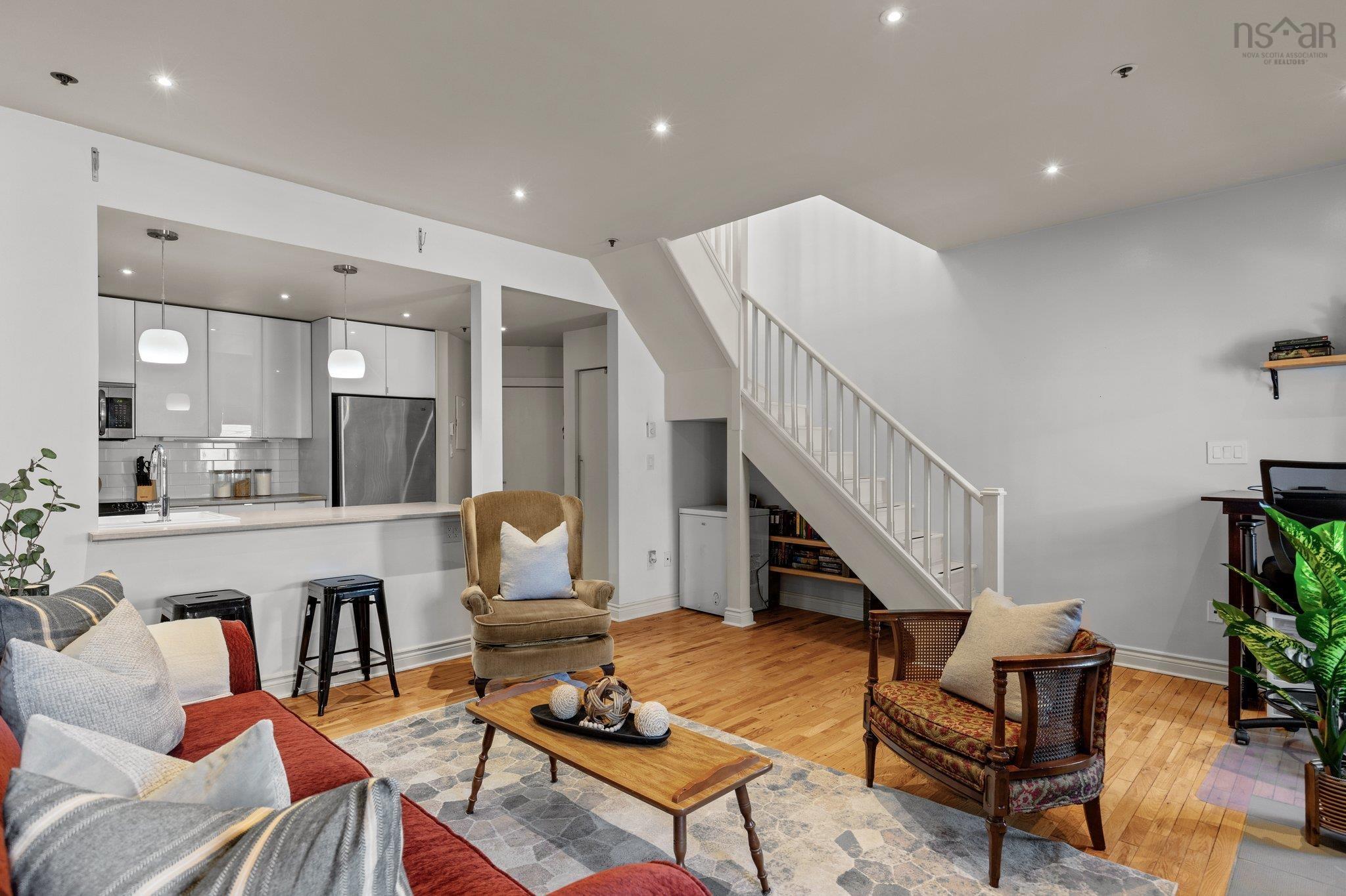 $399,000.00: 9 5254 Green Street, Halifax