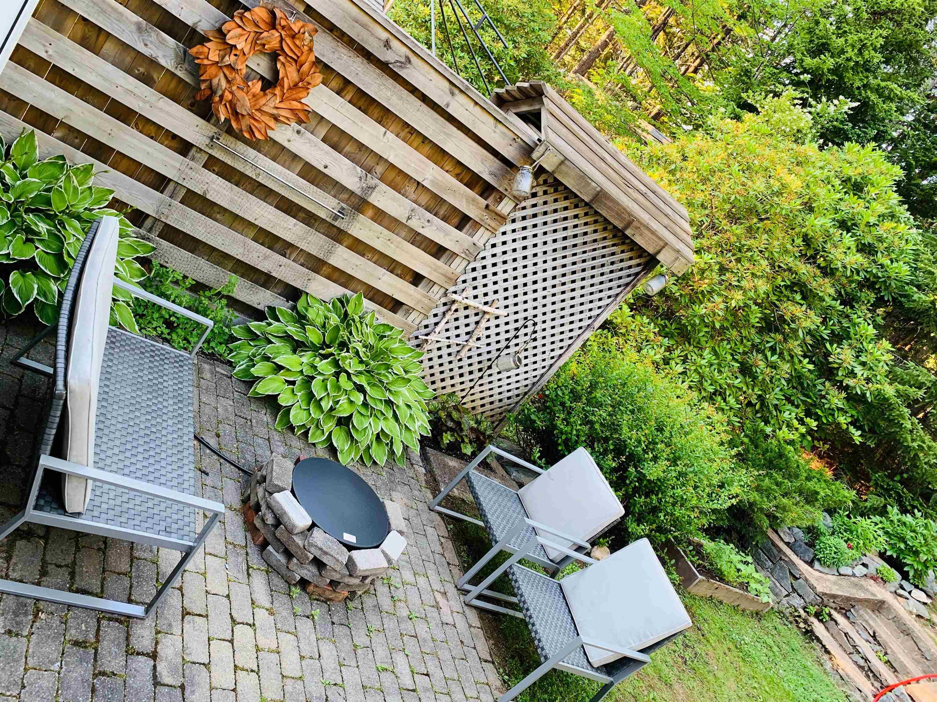 $589,900.00: 150 Millrun Crescent, Bedford