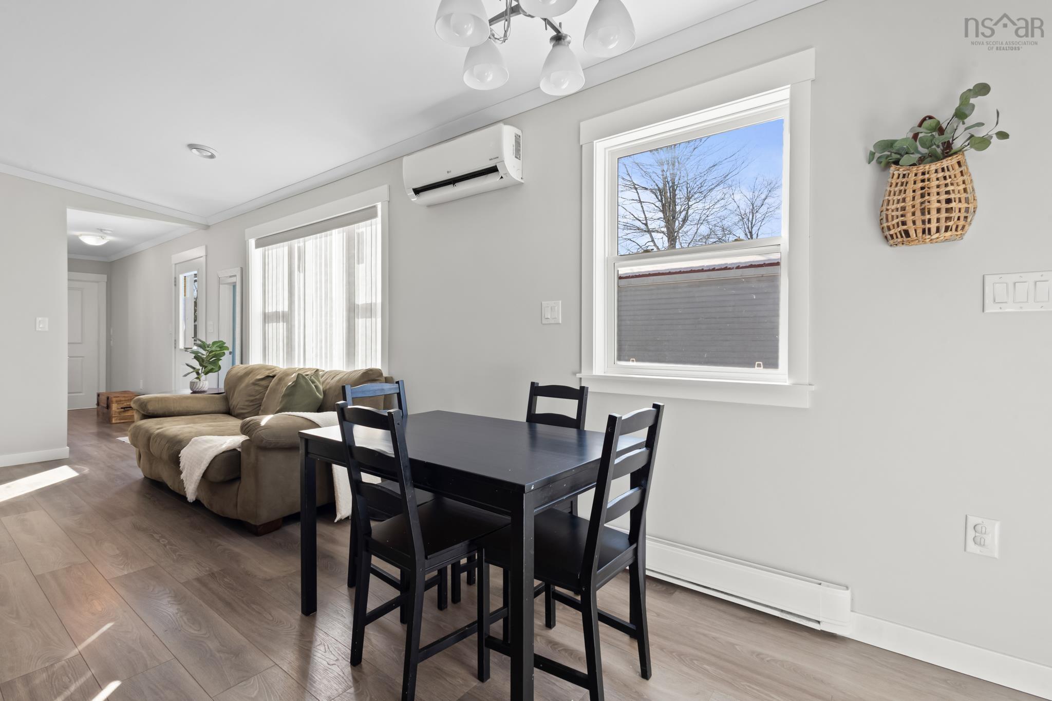 $289,999.00: 1127 Susan Drive, Beaver Bank