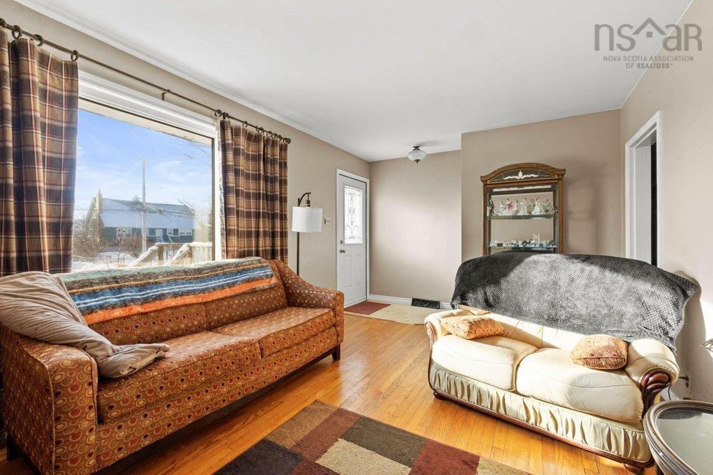 $399,900.00: 36 Nova Terrace, Cole Harbour