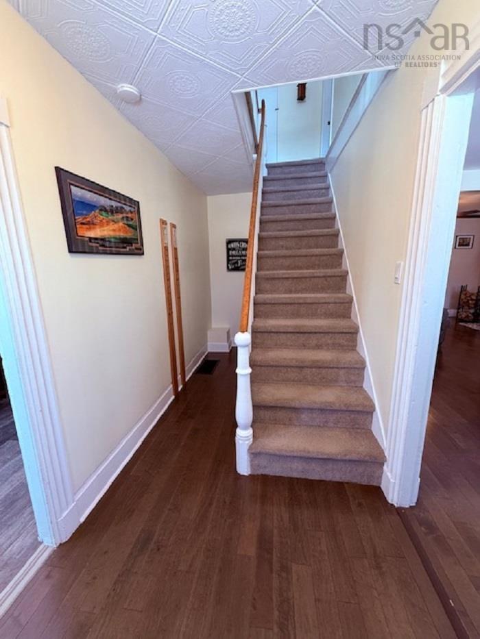 $450,000.00: 6381 Highway 3, Jordan Falls
