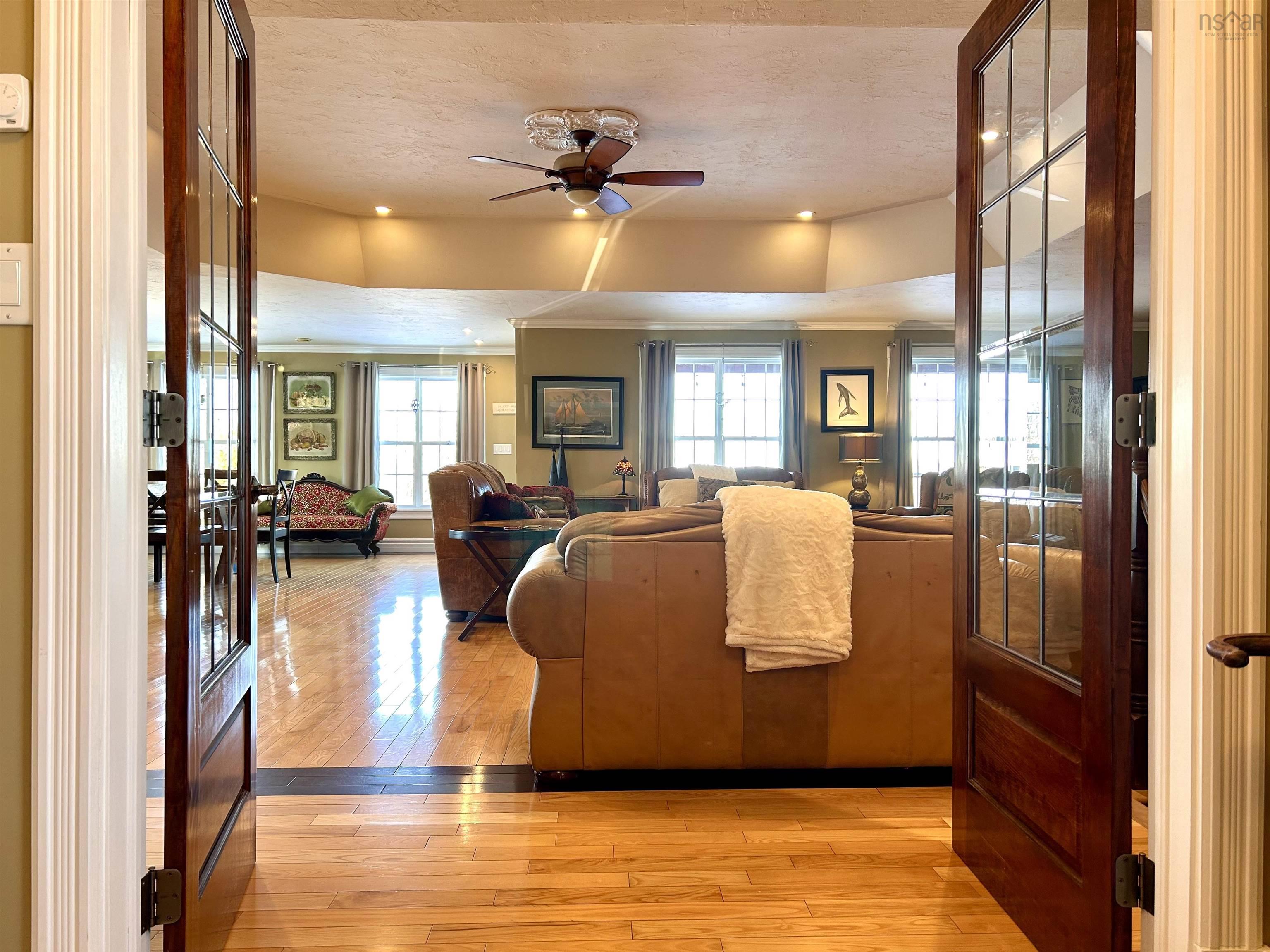 $599,900.00: 14 Marshview Drive, Amherst