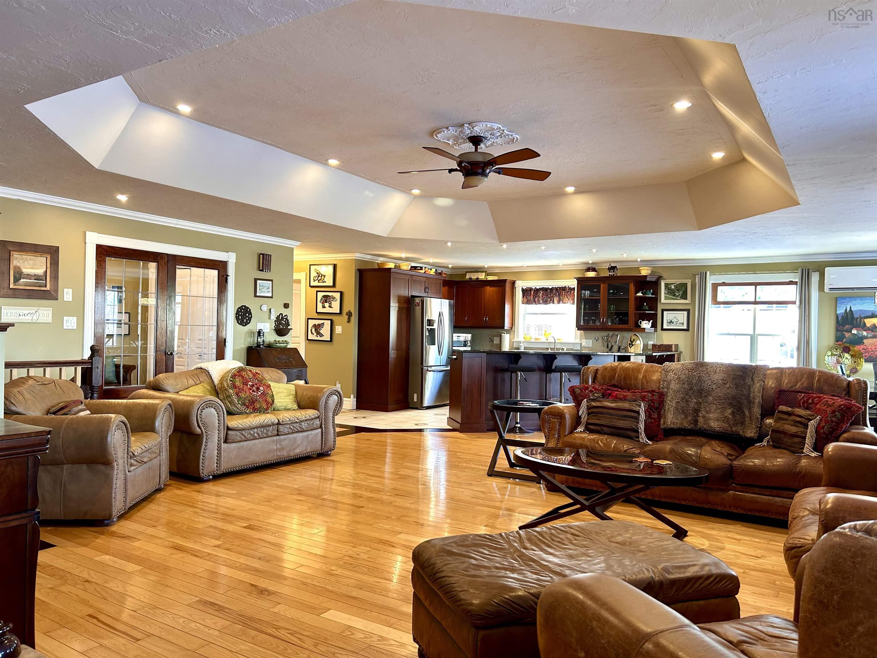 $599,900.00: 14 Marshview Drive, Amherst