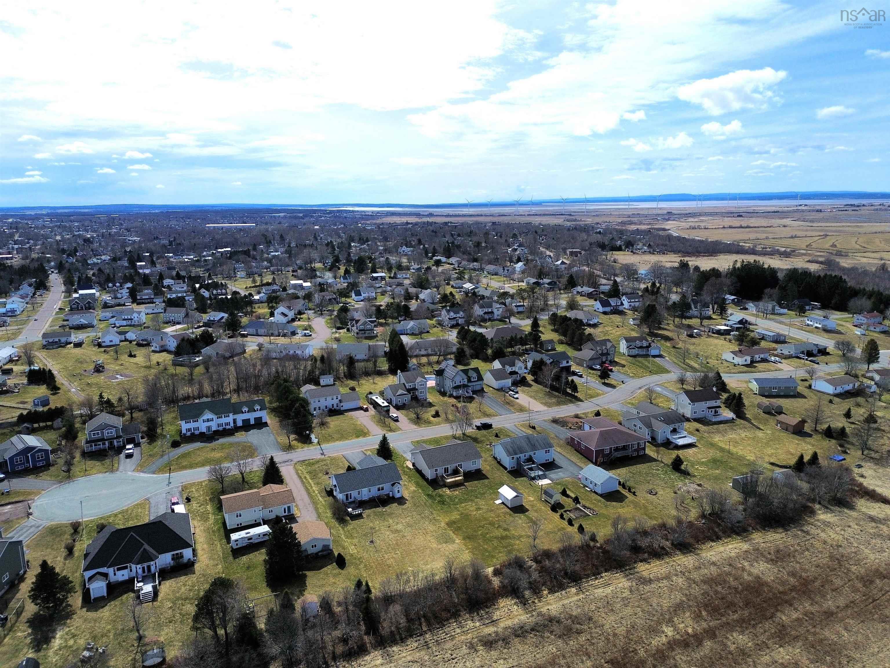 $599,900.00: 14 Marshview Drive, Amherst
