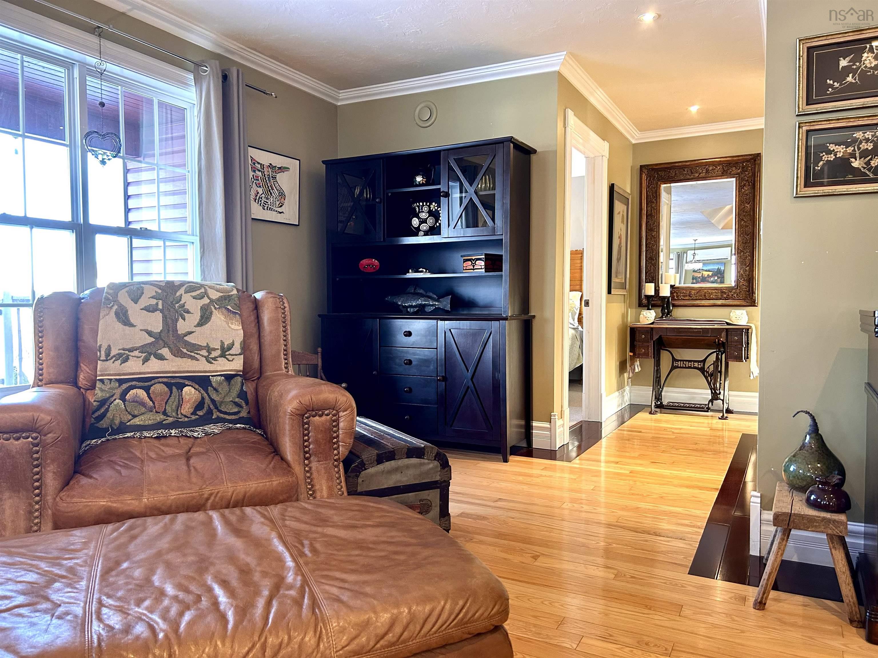 $599,900.00: 14 Marshview Drive, Amherst