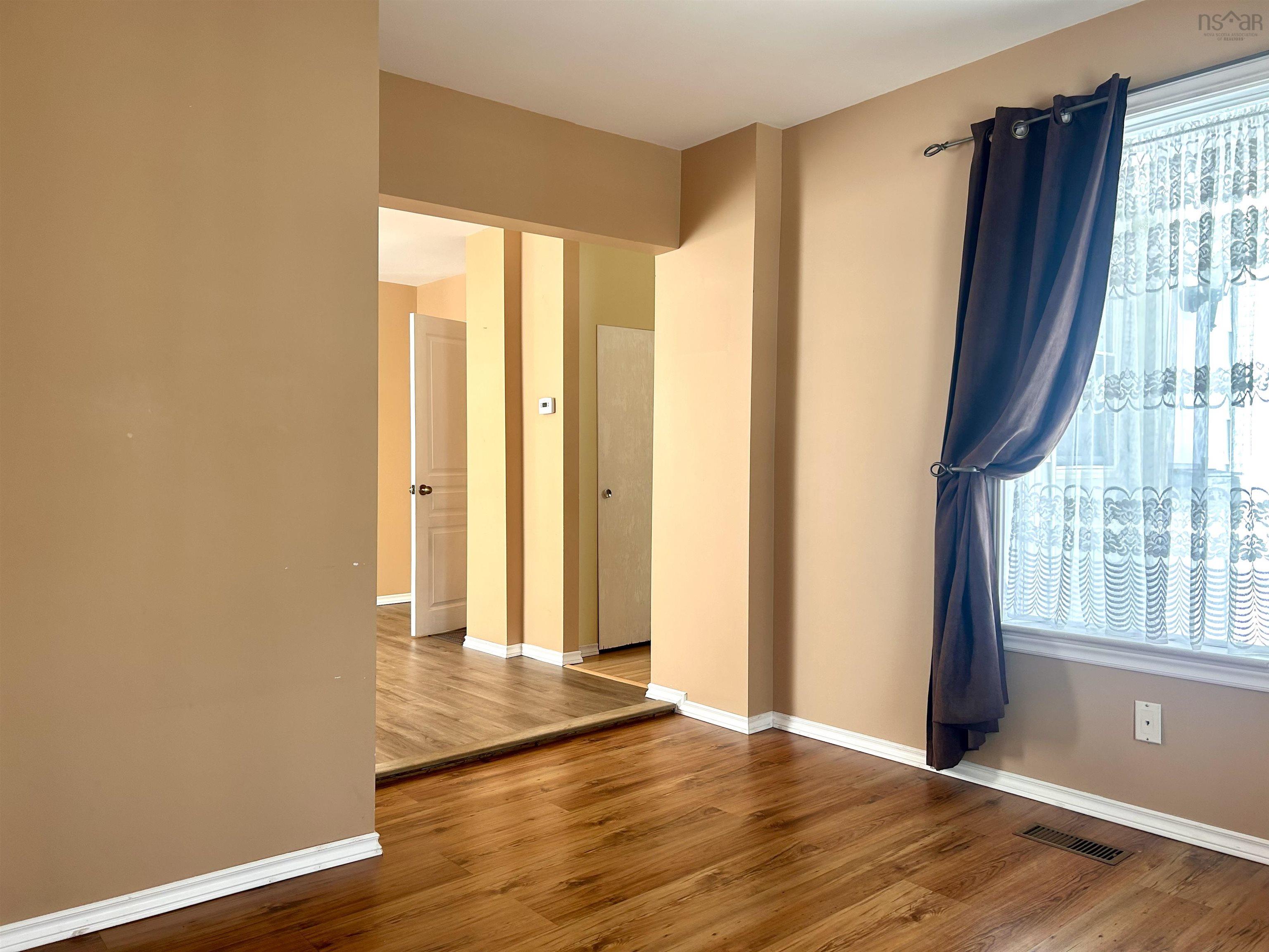 $169,900.00: 7 Cornwall Street, Amherst