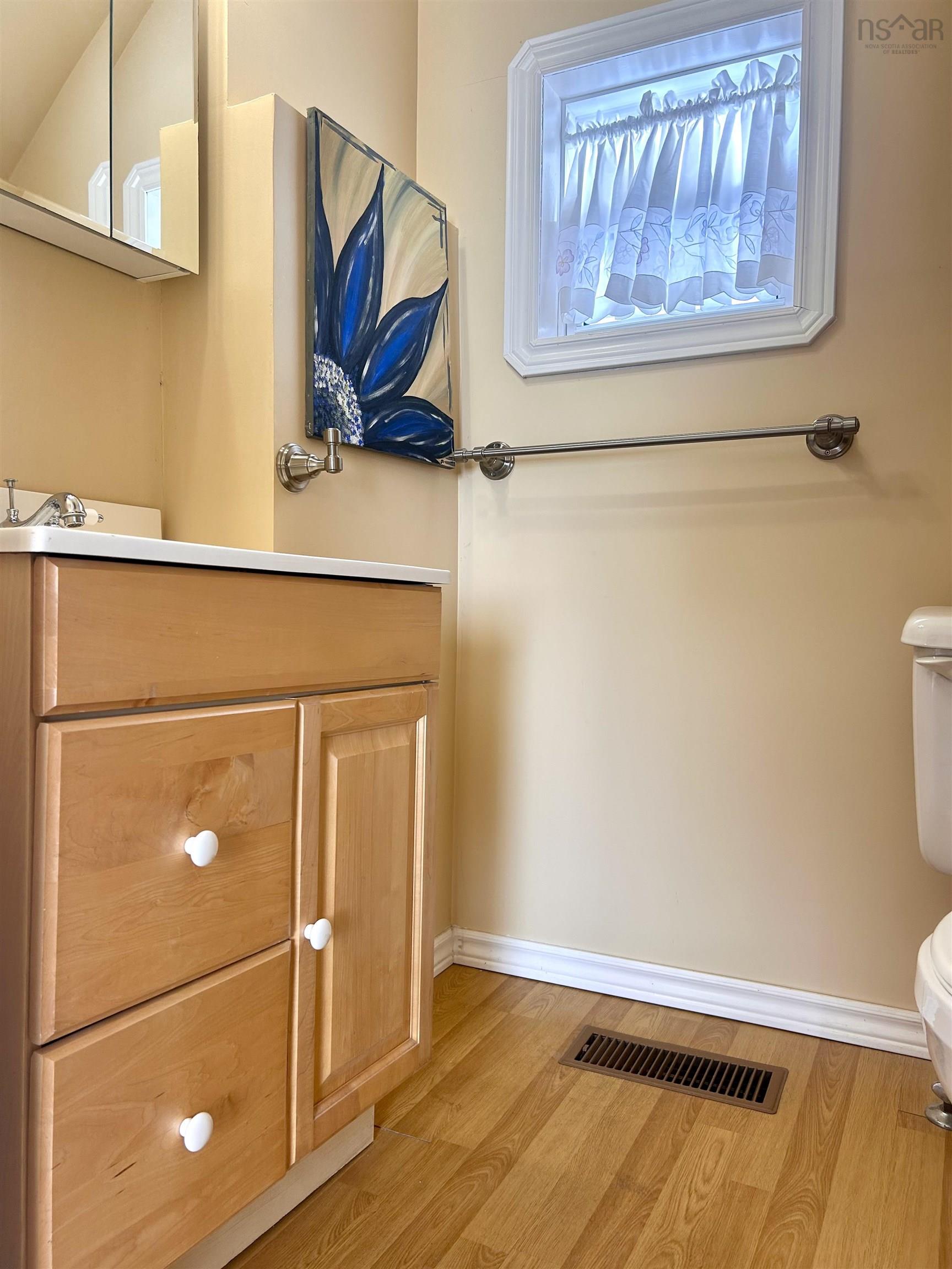 $169,900.00: 7 Cornwall Street, Amherst