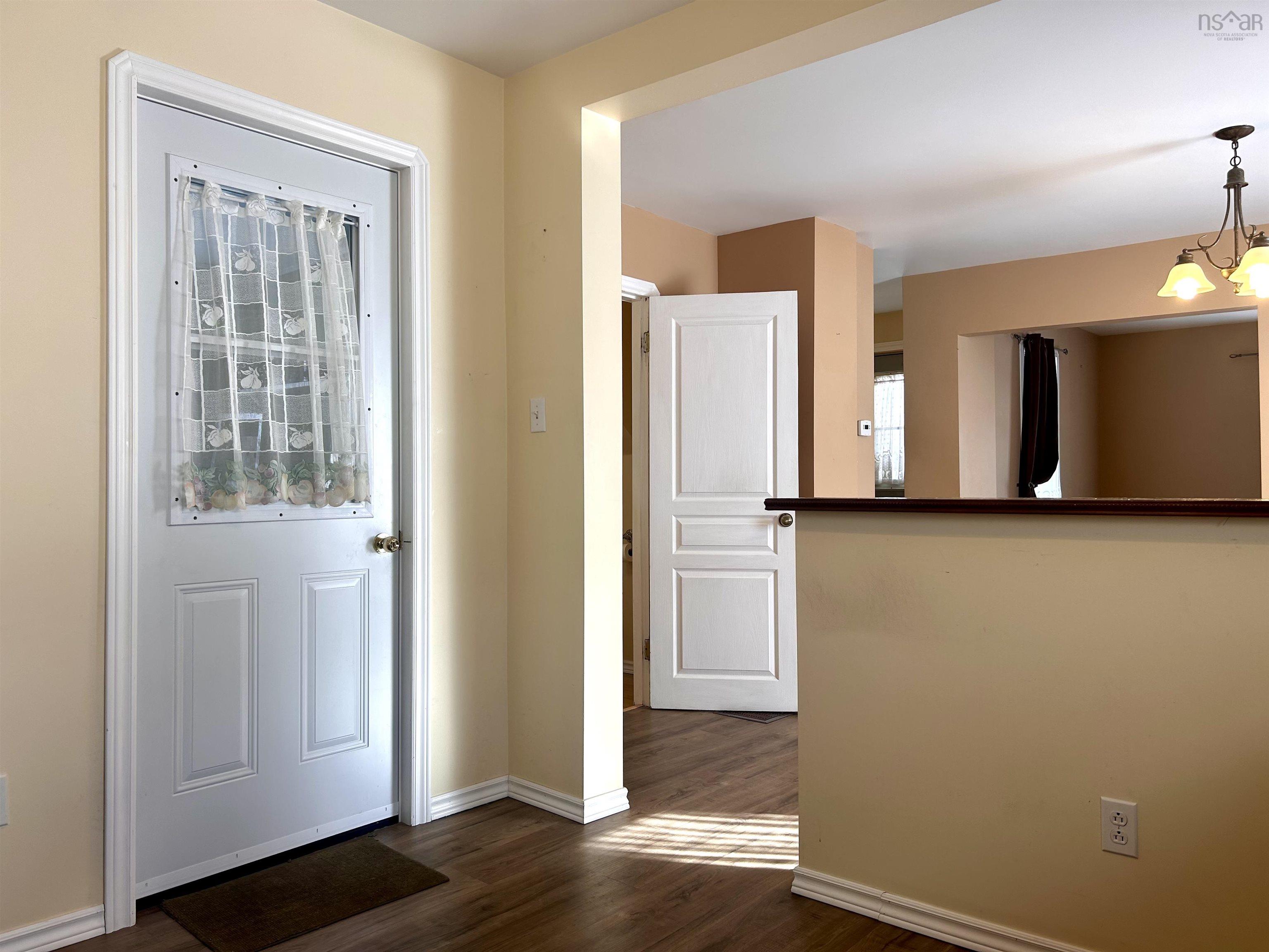 $169,900.00: 7 Cornwall Street, Amherst