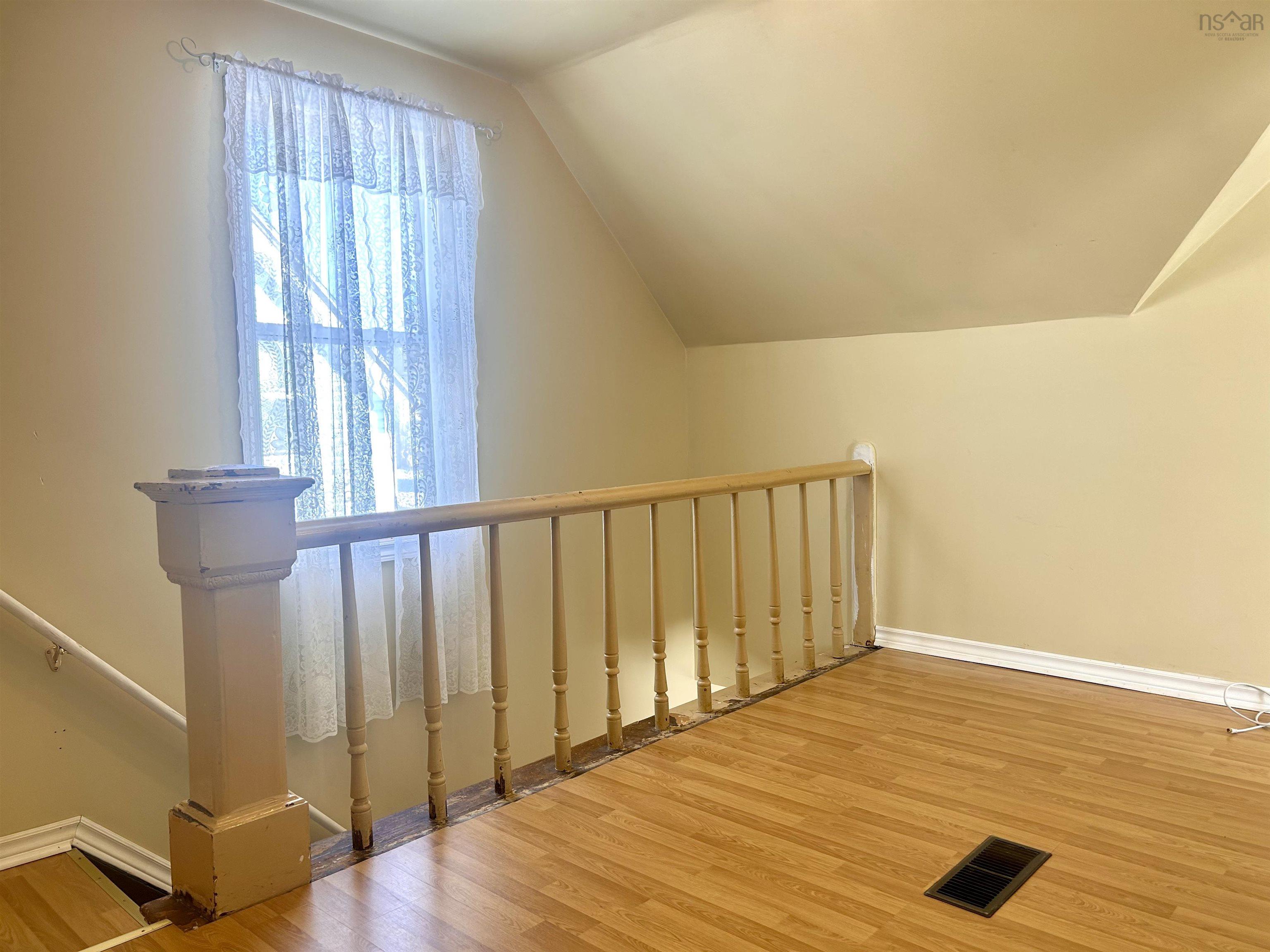 $169,900.00: 7 Cornwall Street, Amherst