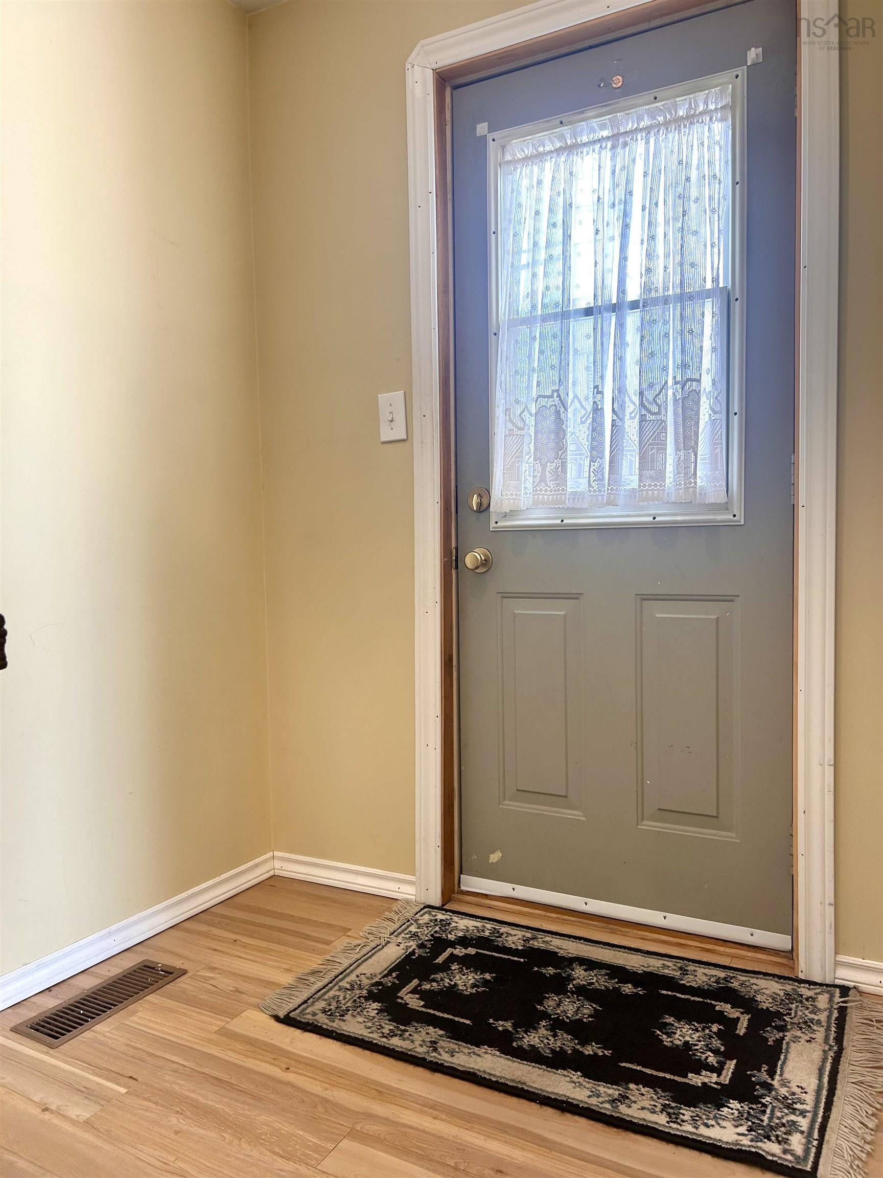 $169,900.00: 7 Cornwall Street, Amherst