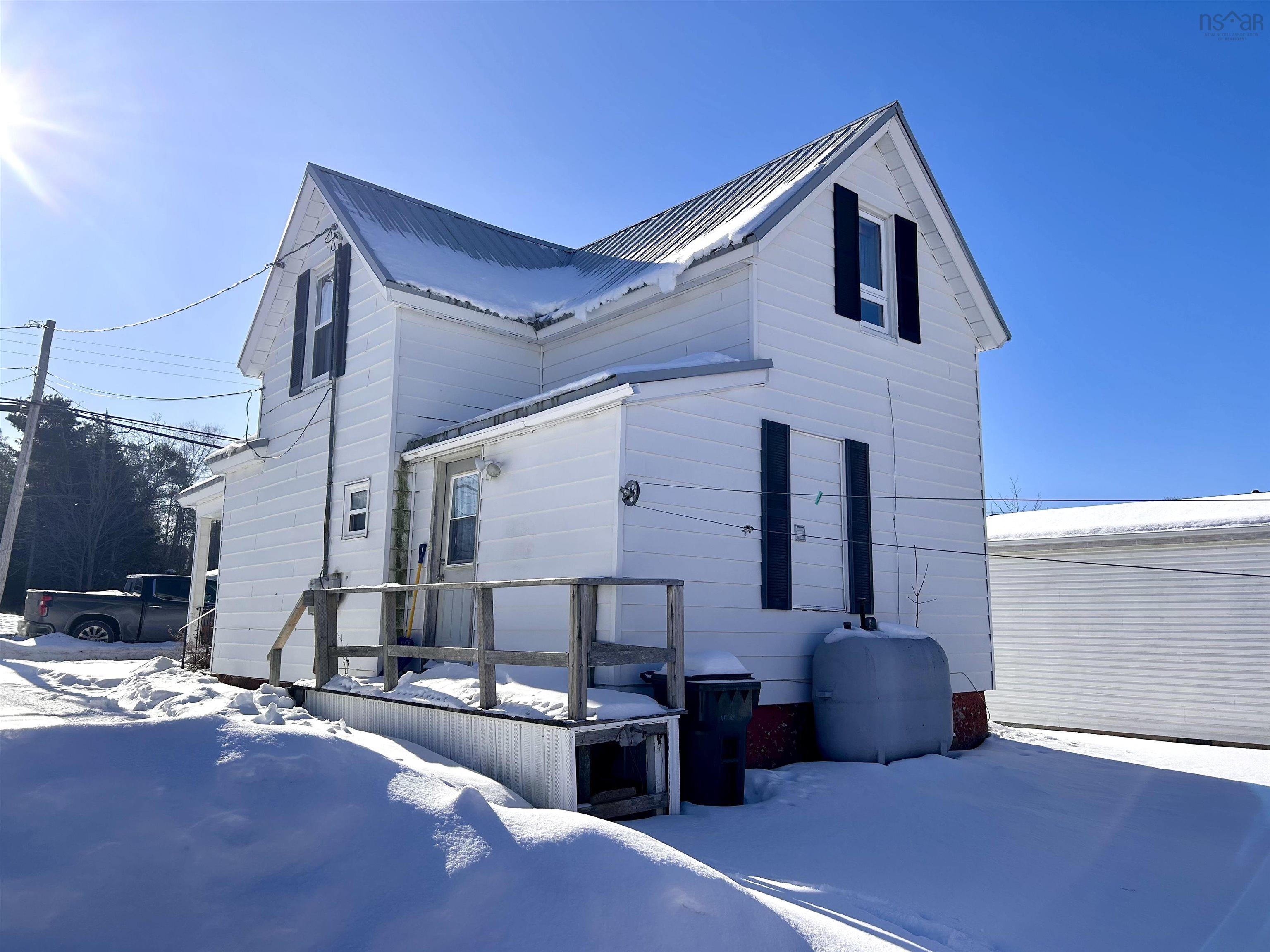 $169,900.00: 7 Cornwall Street, Amherst