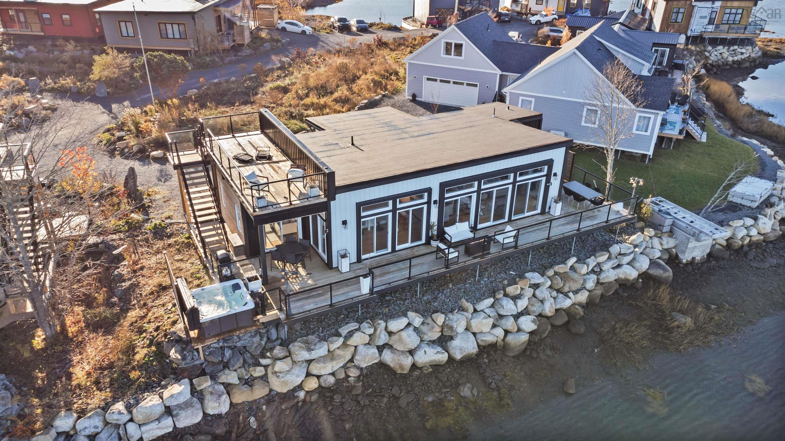 $959,000.00: 2 693 Masons Beach Road, First South