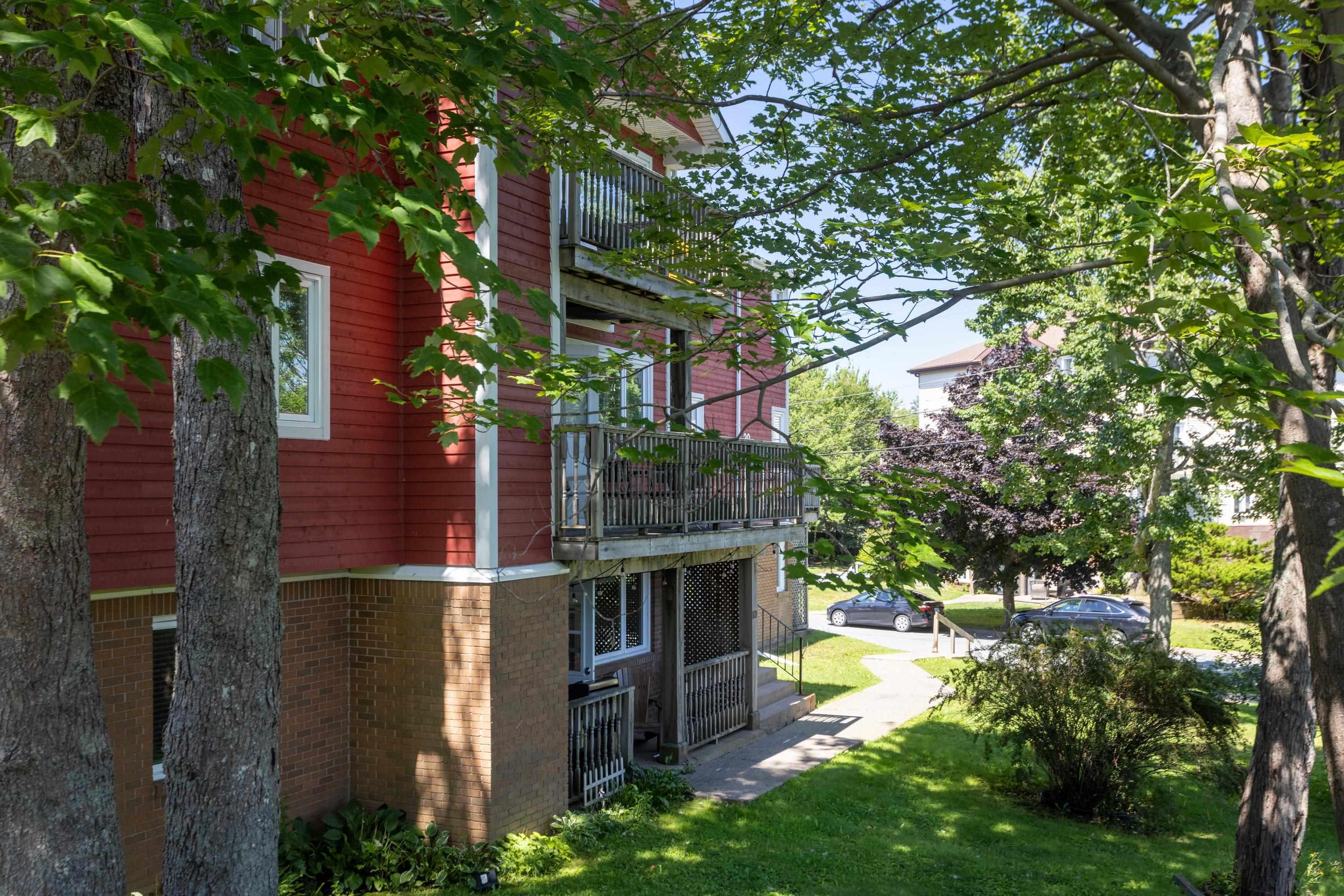 $329,900.00: 302 30 Attenborough Court, Halifax