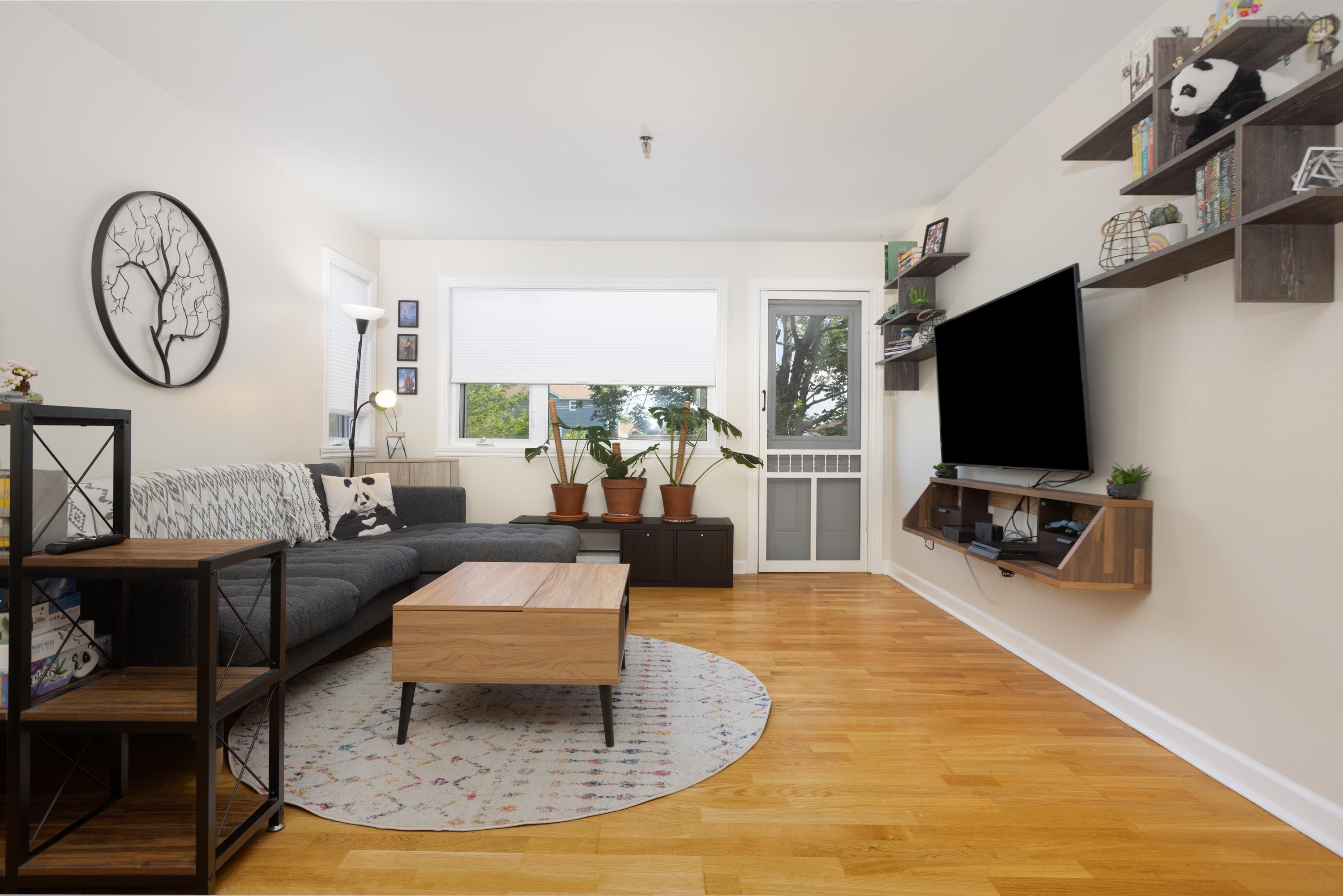 $329,900.00: 302 30 Attenborough Court, Halifax