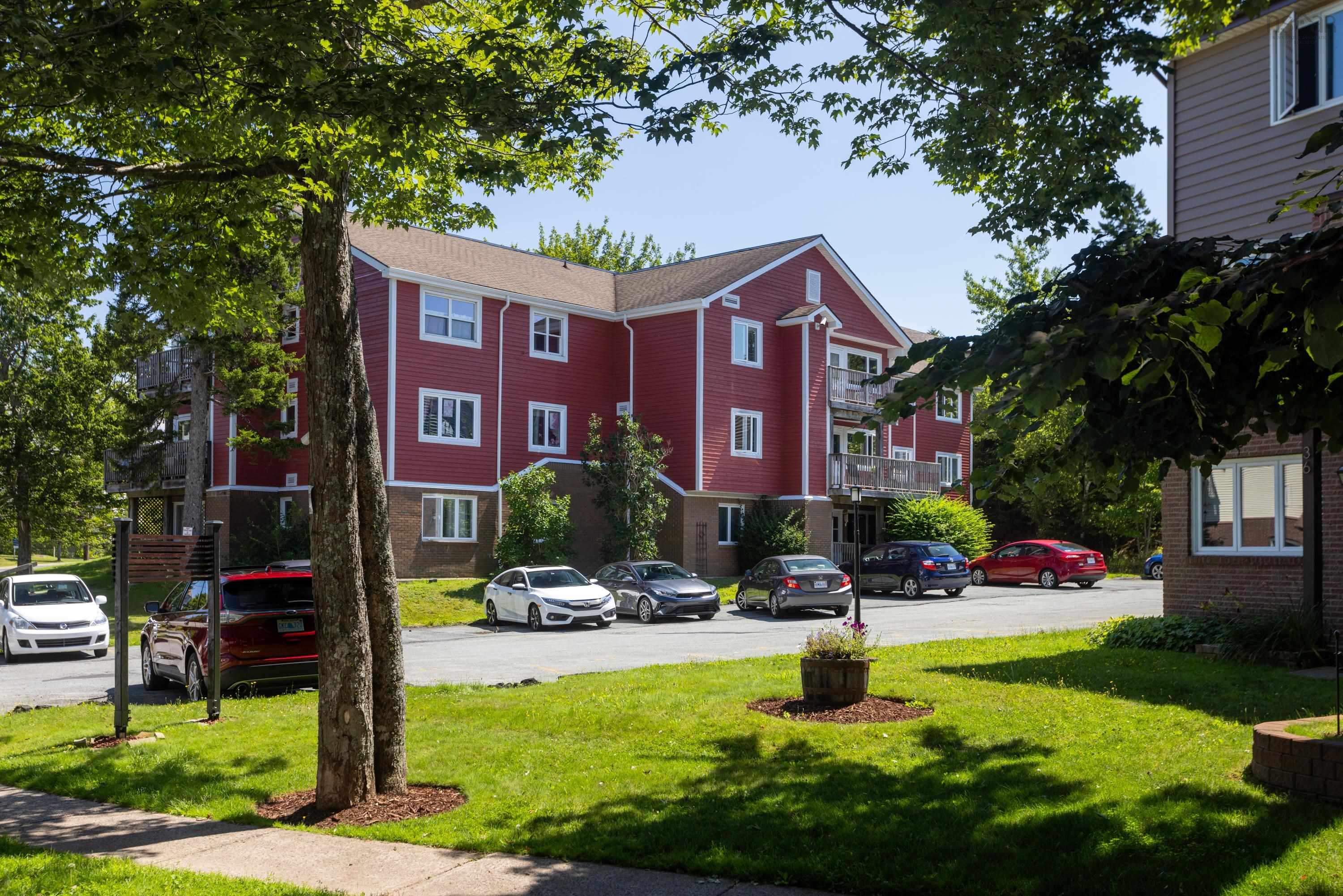 $329,900.00: 302 30 Attenborough Court, Halifax
