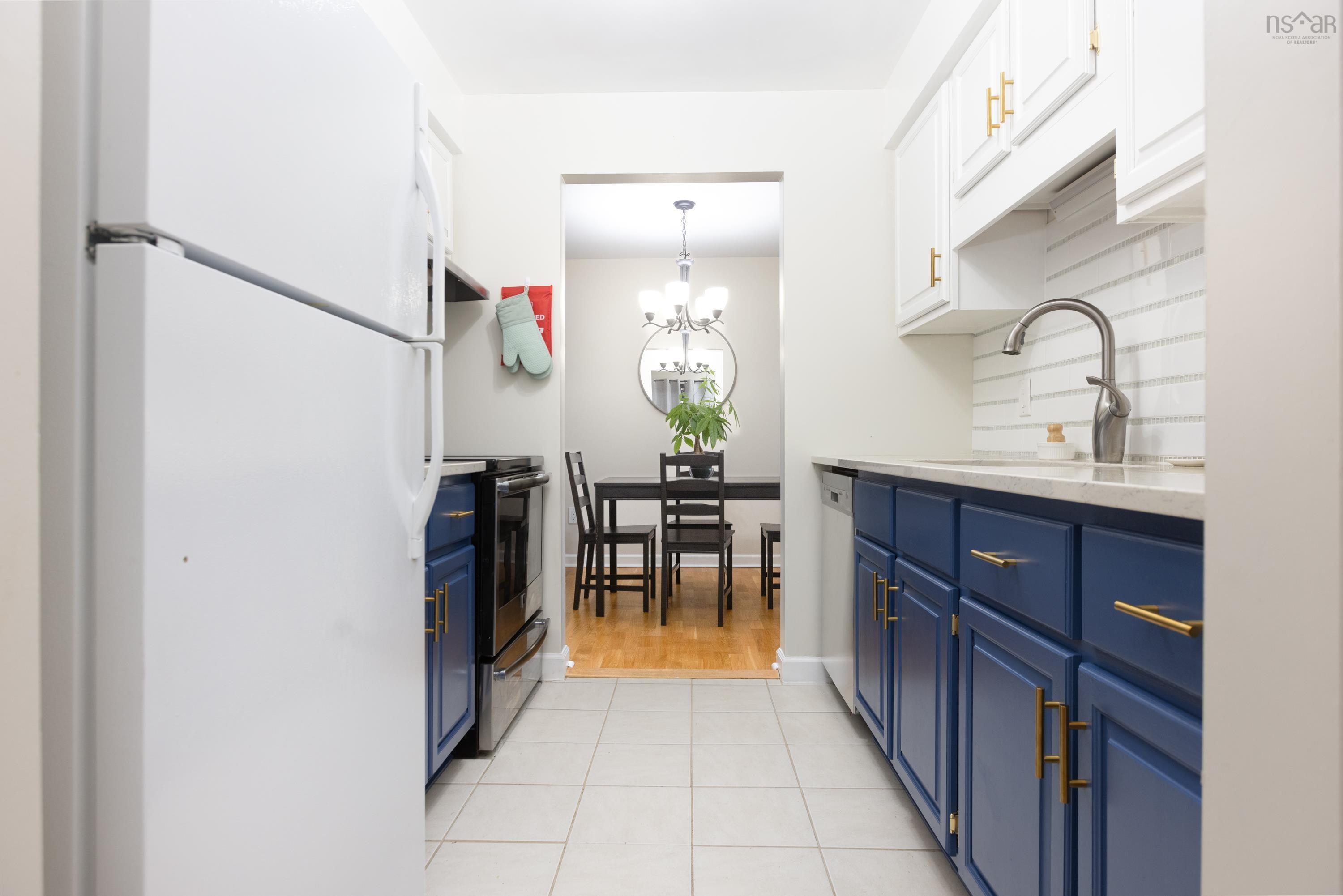 $329,900.00: 302 30 Attenborough Court, Halifax
