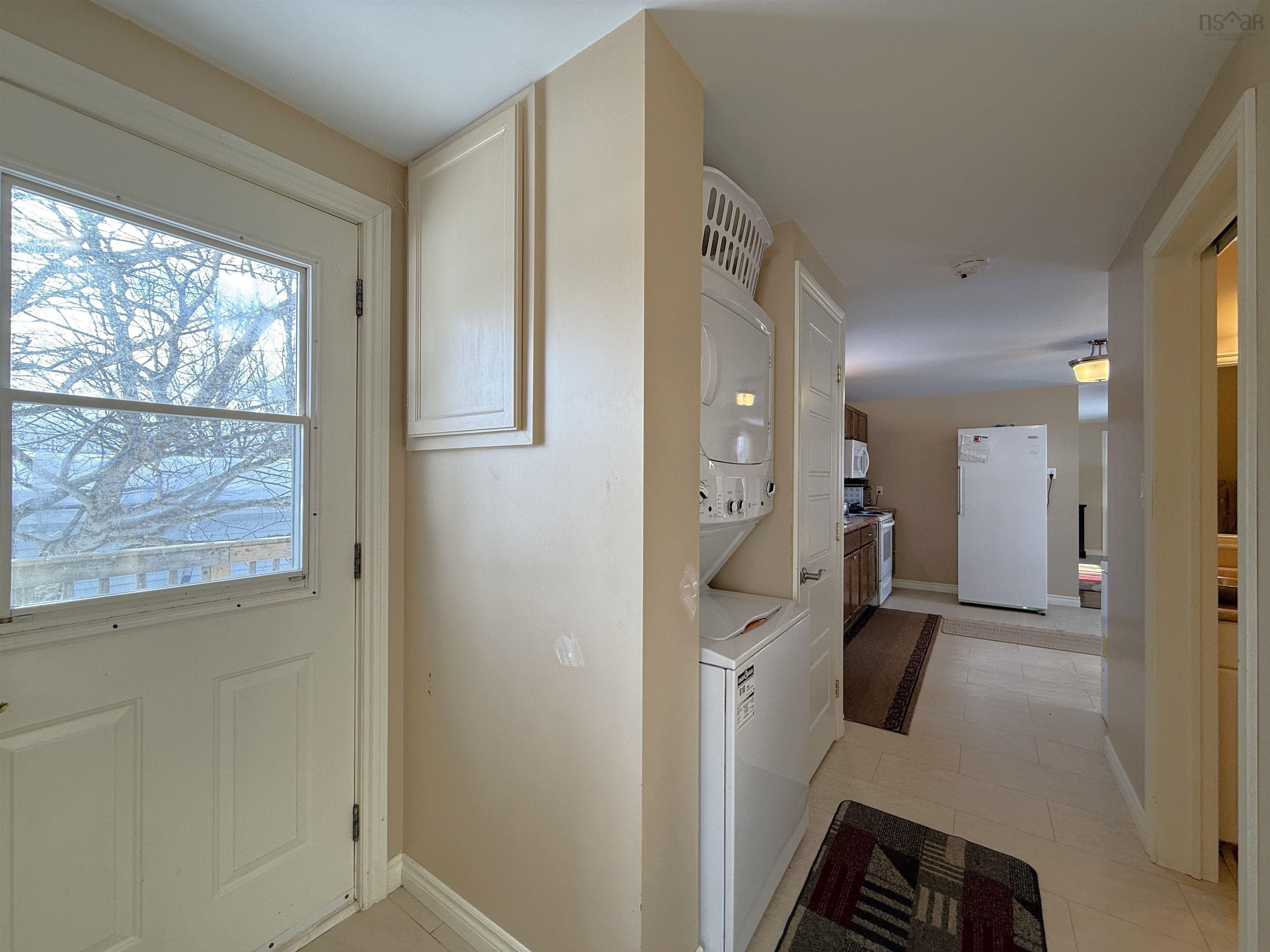 $194,900.00: 290 SEASONS DRIVE, Bridgewater