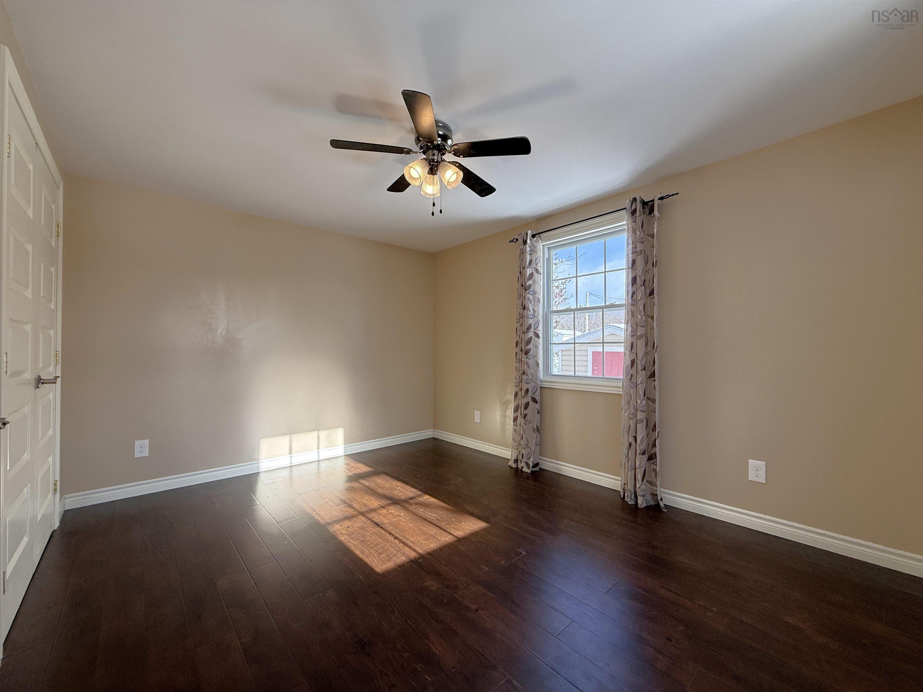 $194,900.00: 290 SEASONS DRIVE, Bridgewater