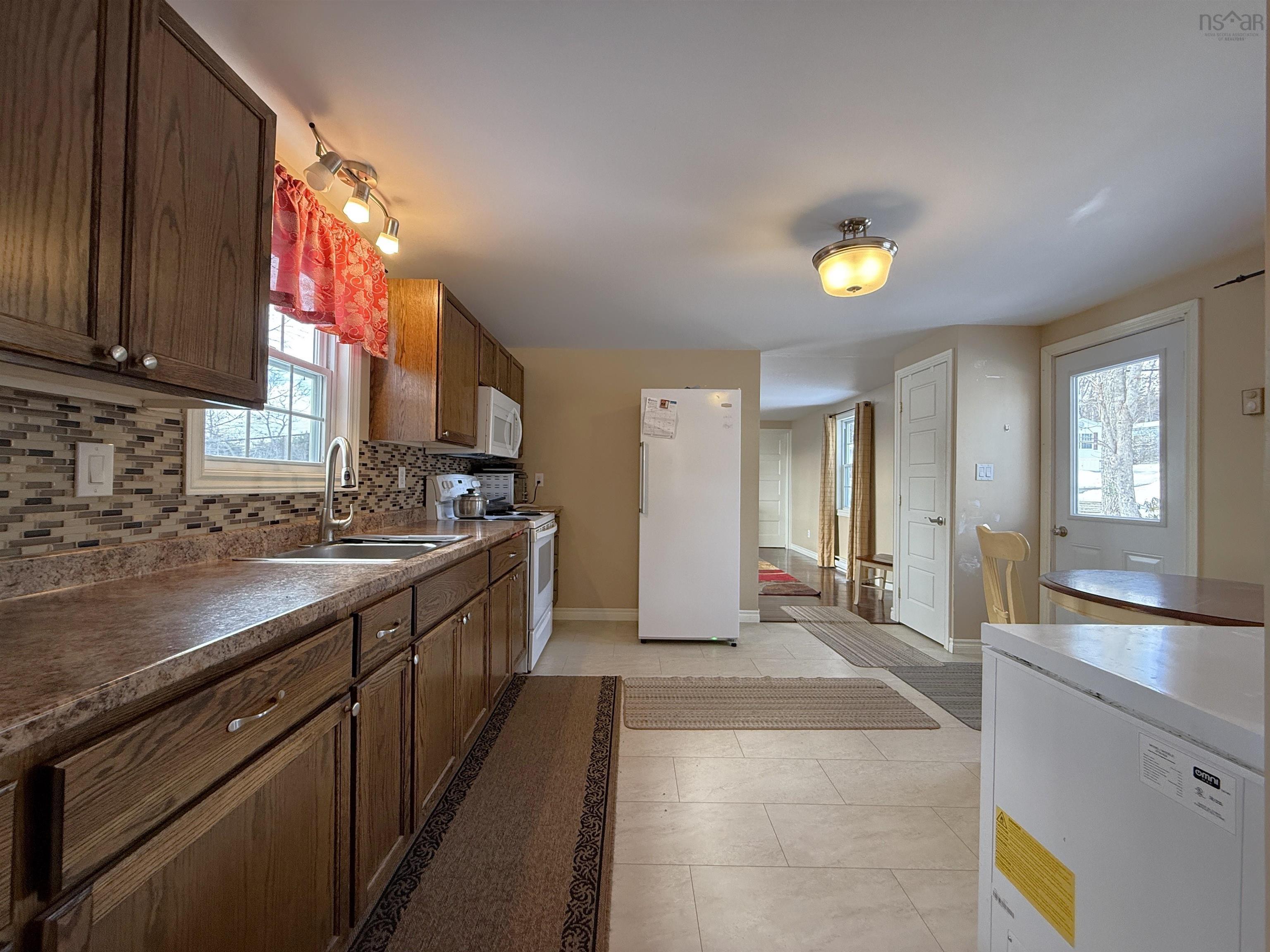 $194,900.00: 290 SEASONS DRIVE, Bridgewater