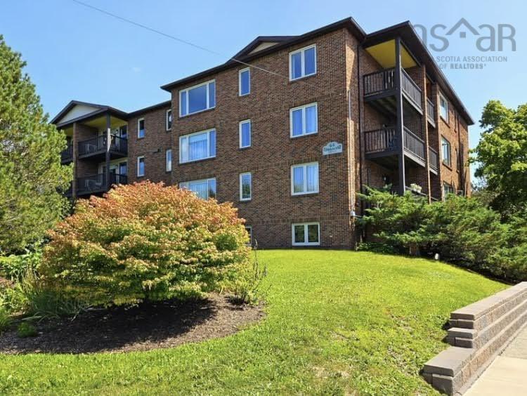 $369,500.00: Unit 207 64 Cumberland Drive, Dartmouth