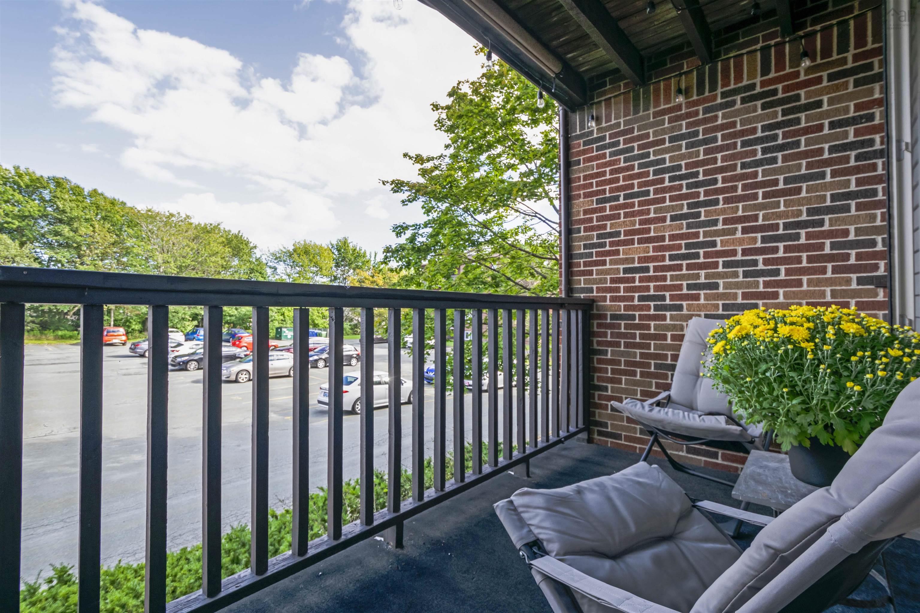 $369,500.00: Unit 207 64 Cumberland Drive, Dartmouth