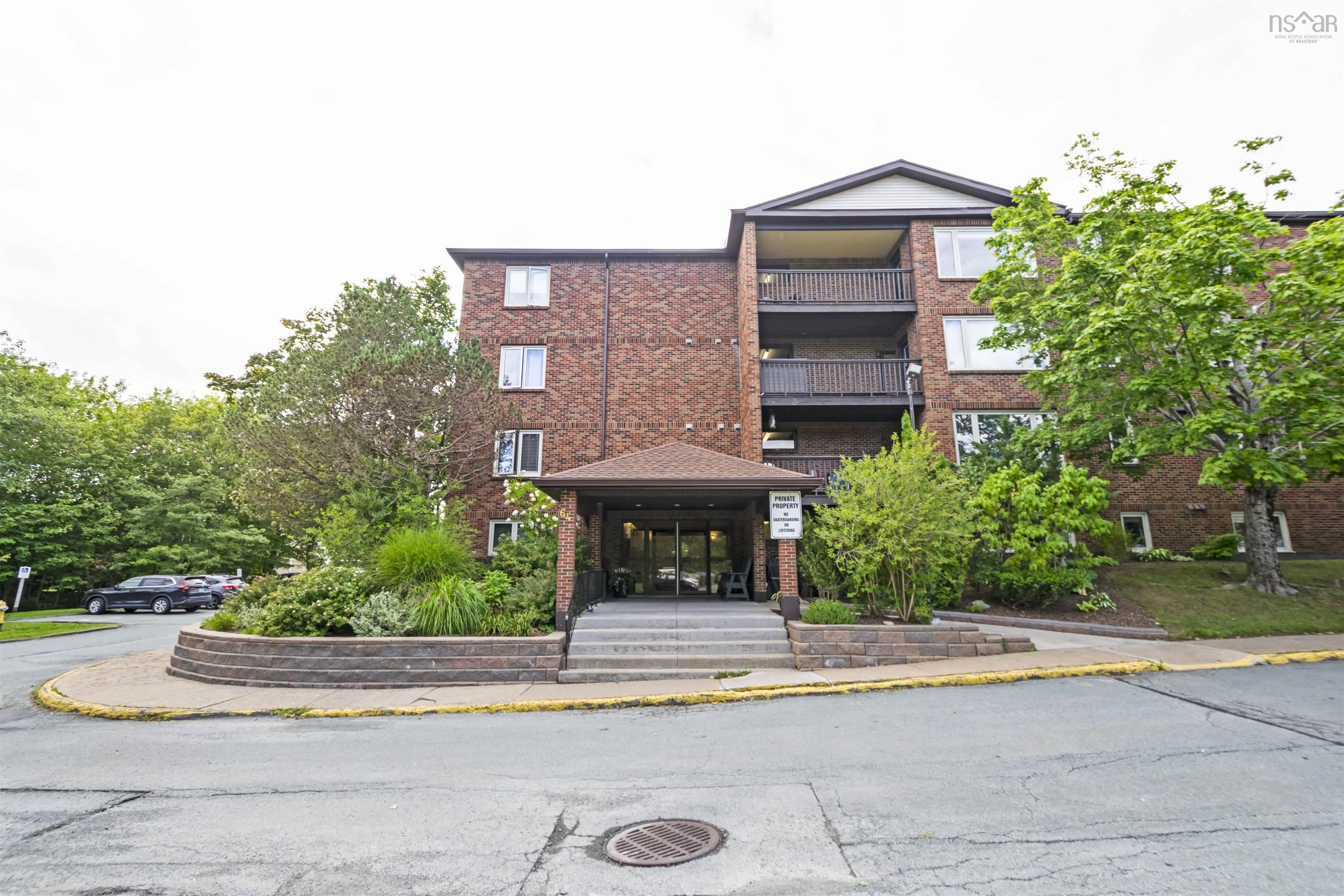 $369,500.00: Unit 207 64 Cumberland Drive, Dartmouth