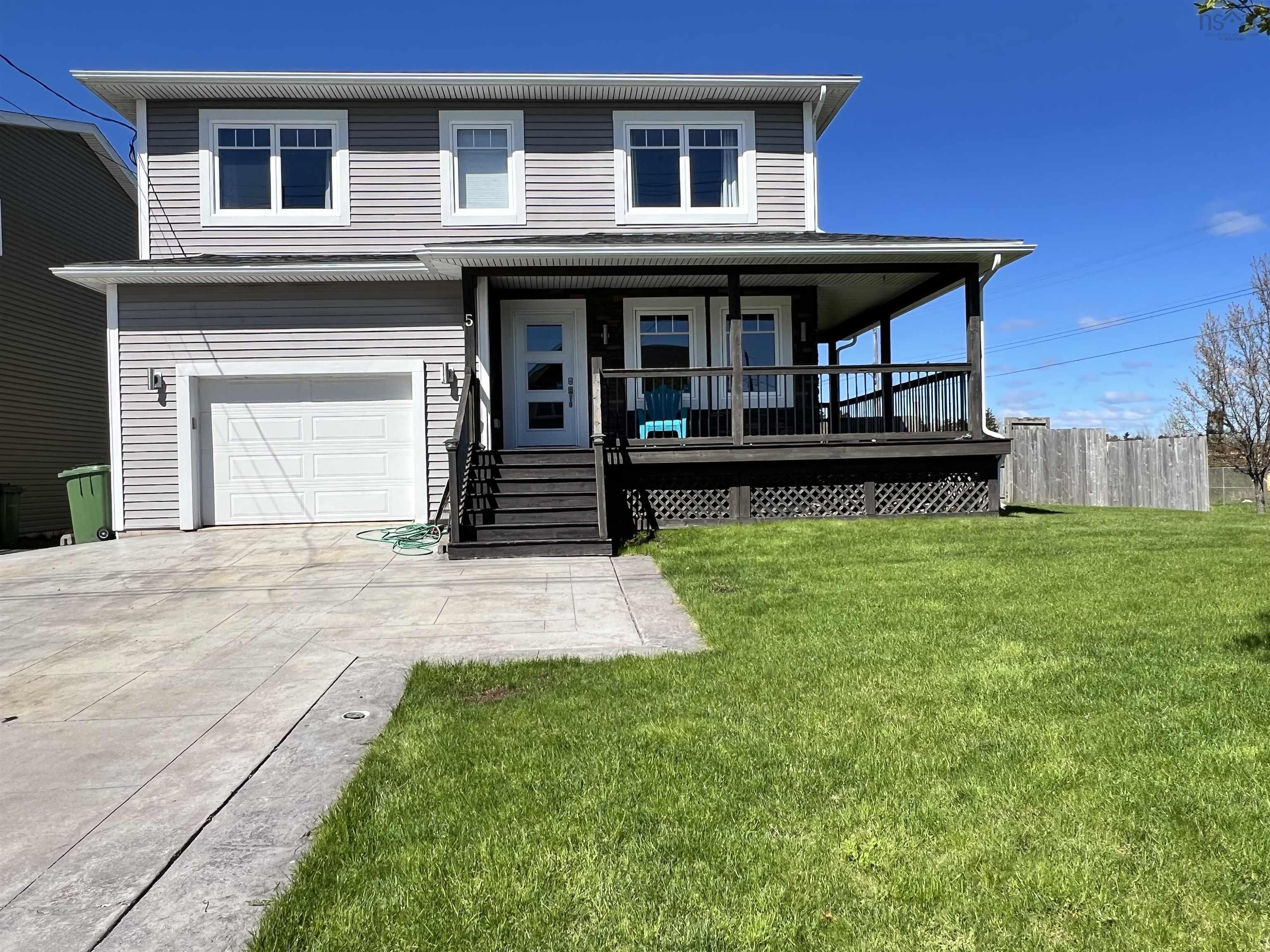 5 Barnsley Court, Middle Sackville, NS (MLS® 202503073)