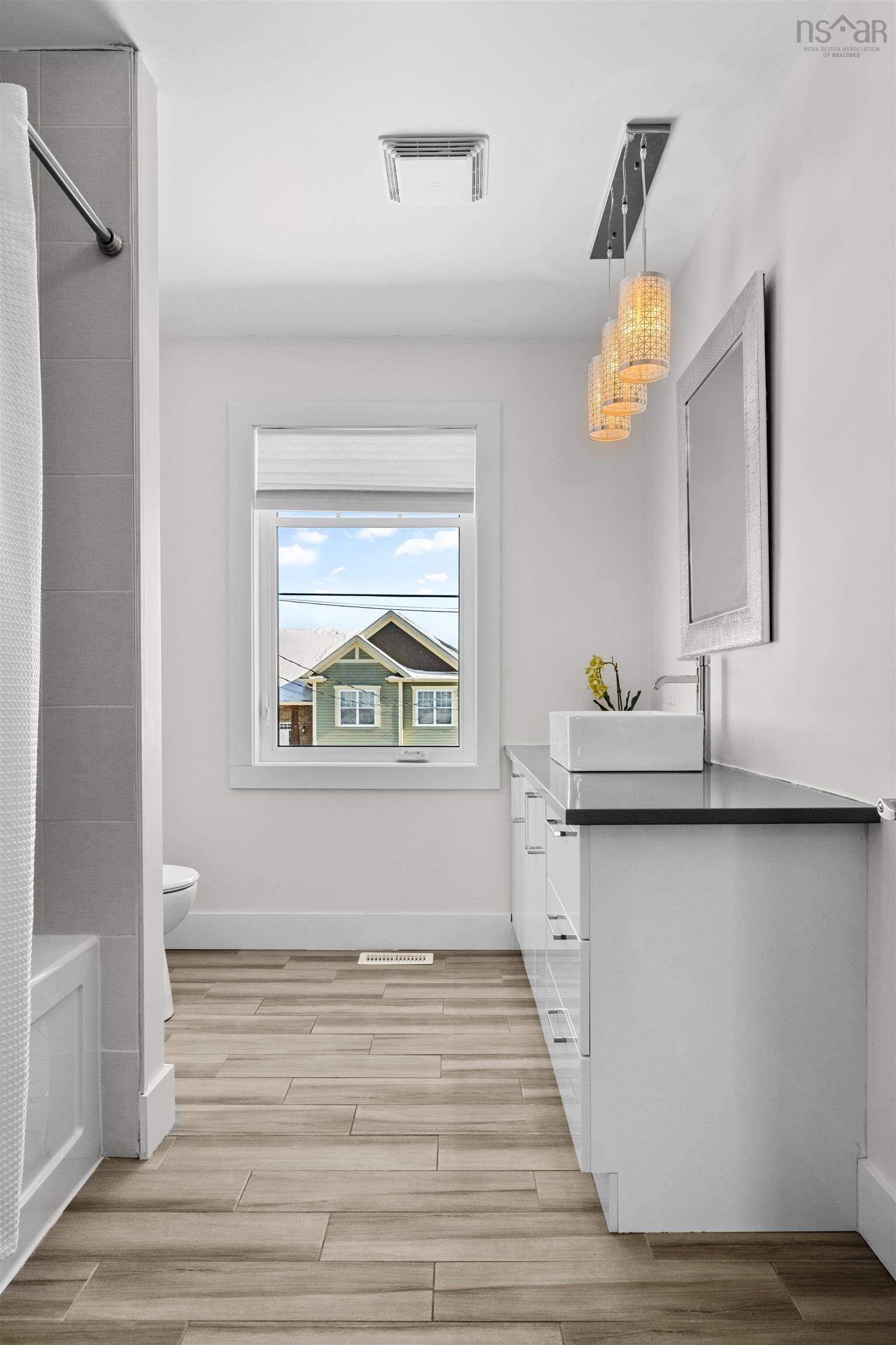 $899,900.00: 5 Barnsley Court, Middle Sackville