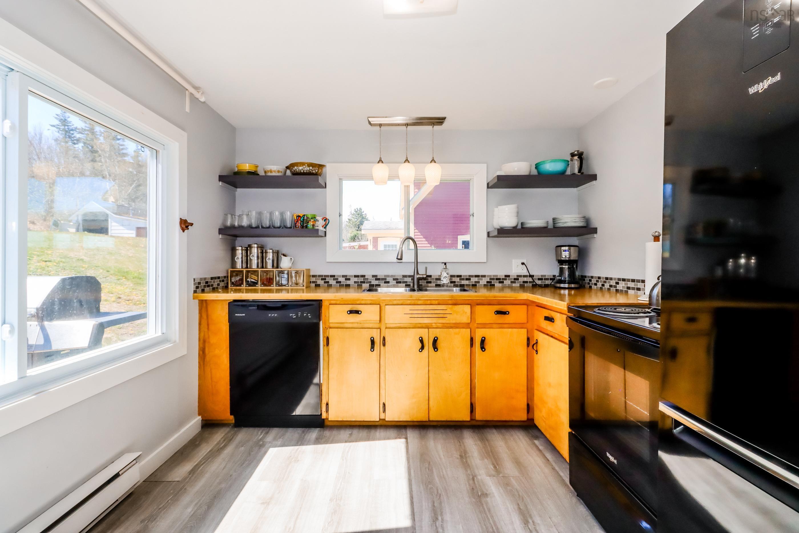 $335,000.00: 20 Cove Road, Halls Harbour