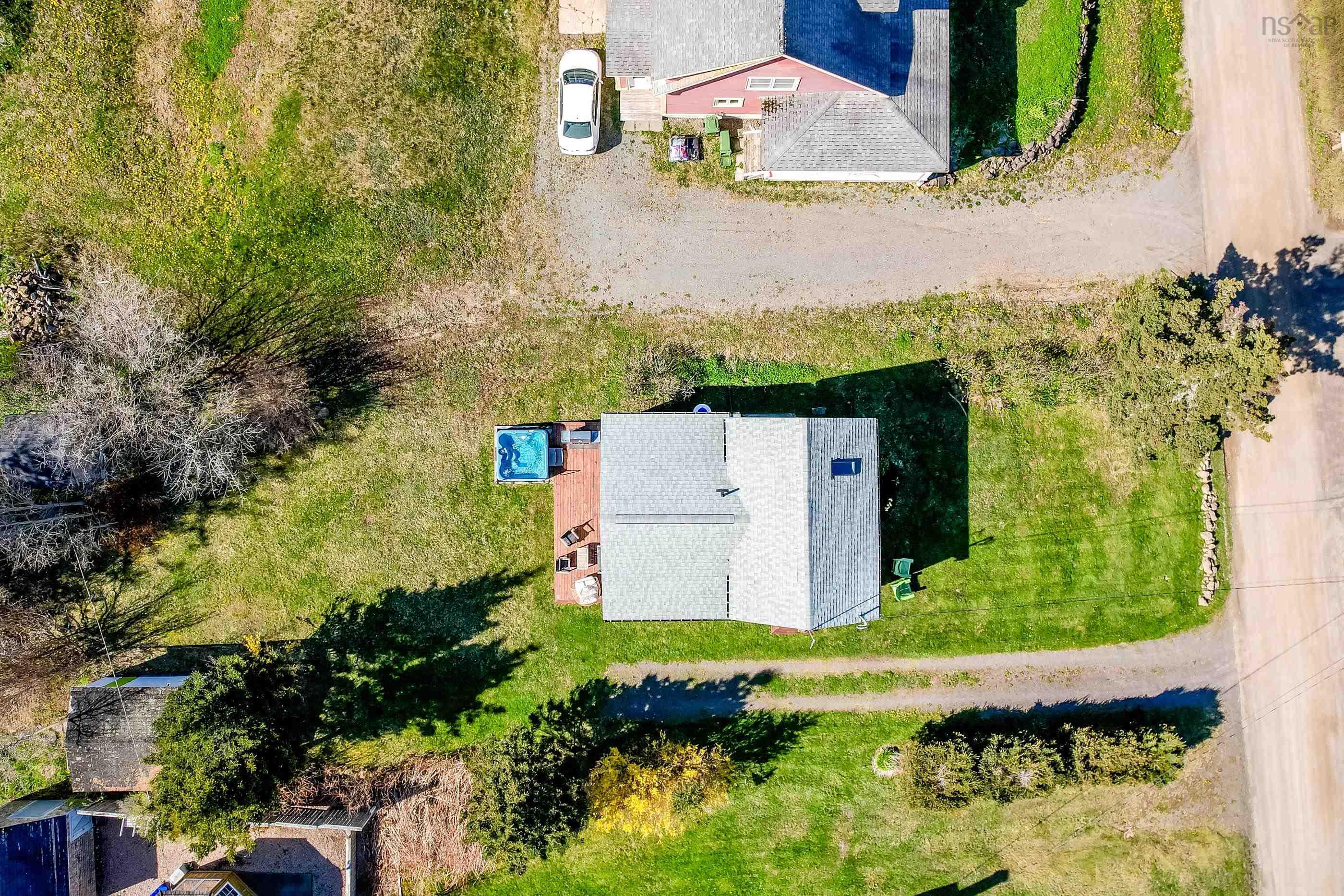$335,000.00: 20 Cove Road, Halls Harbour