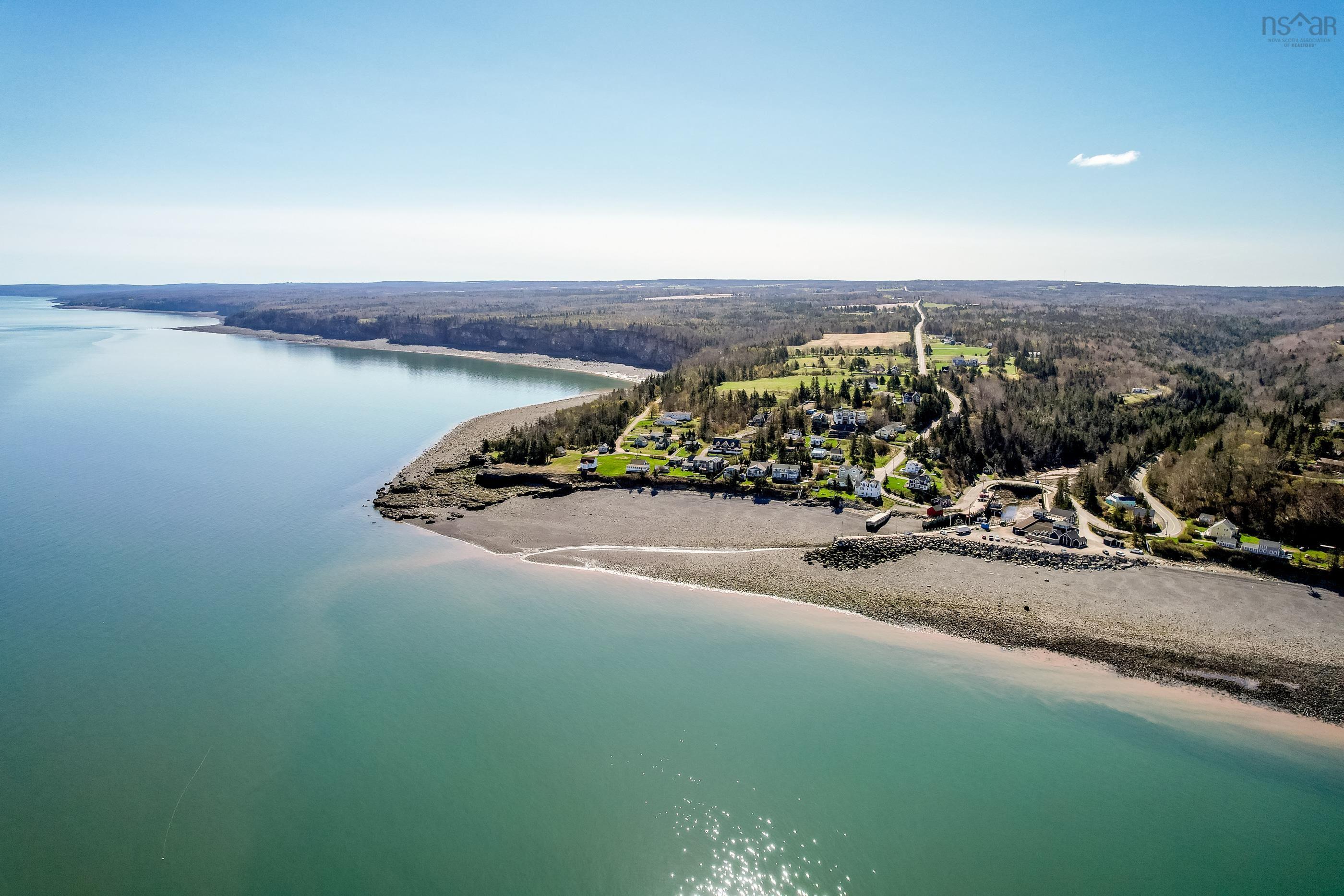 $335,000.00: 20 Cove Road, Halls Harbour
