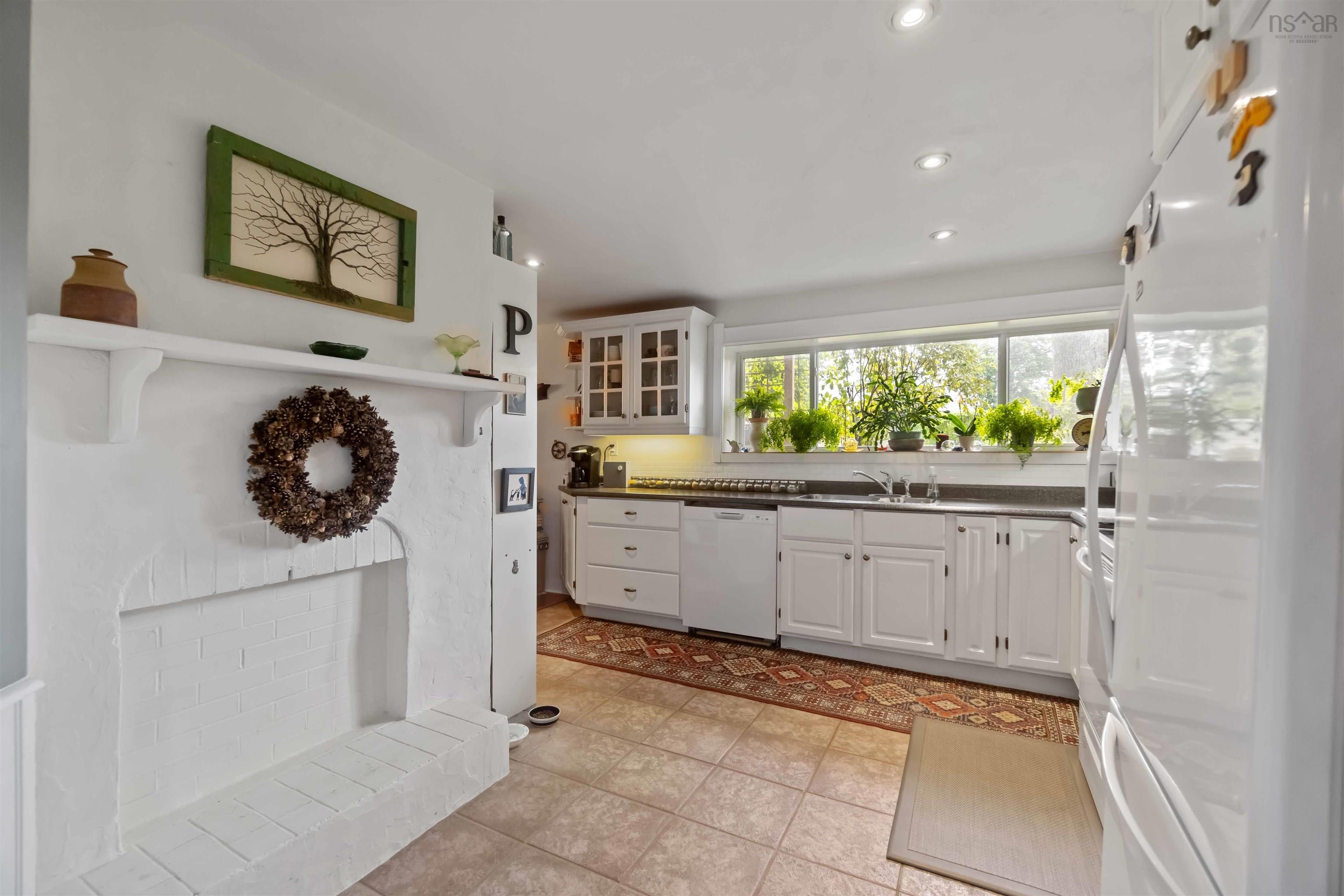 $539,900.00: 2 Mount Edward Road, Dartmouth
