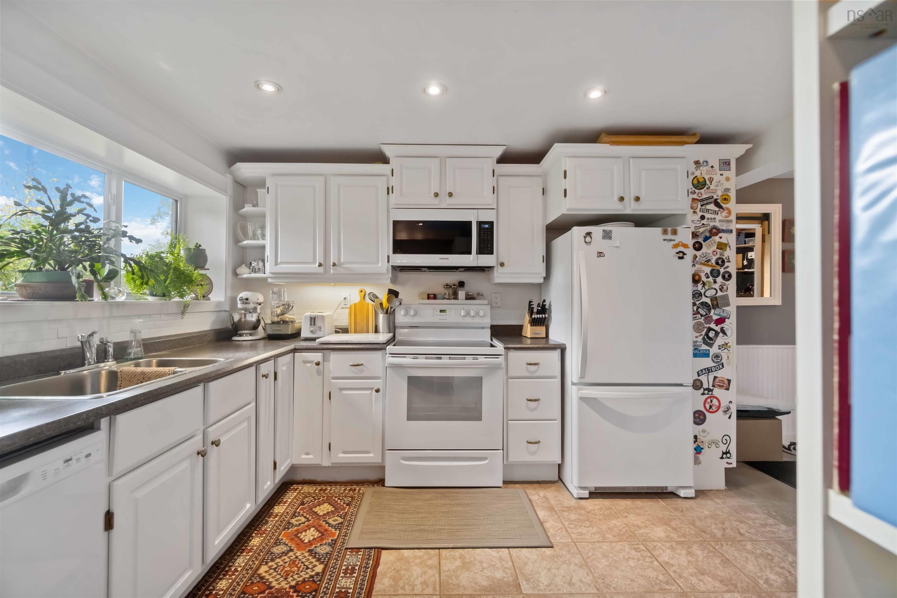 $539,900.00: 2 Mount Edward Road, Dartmouth