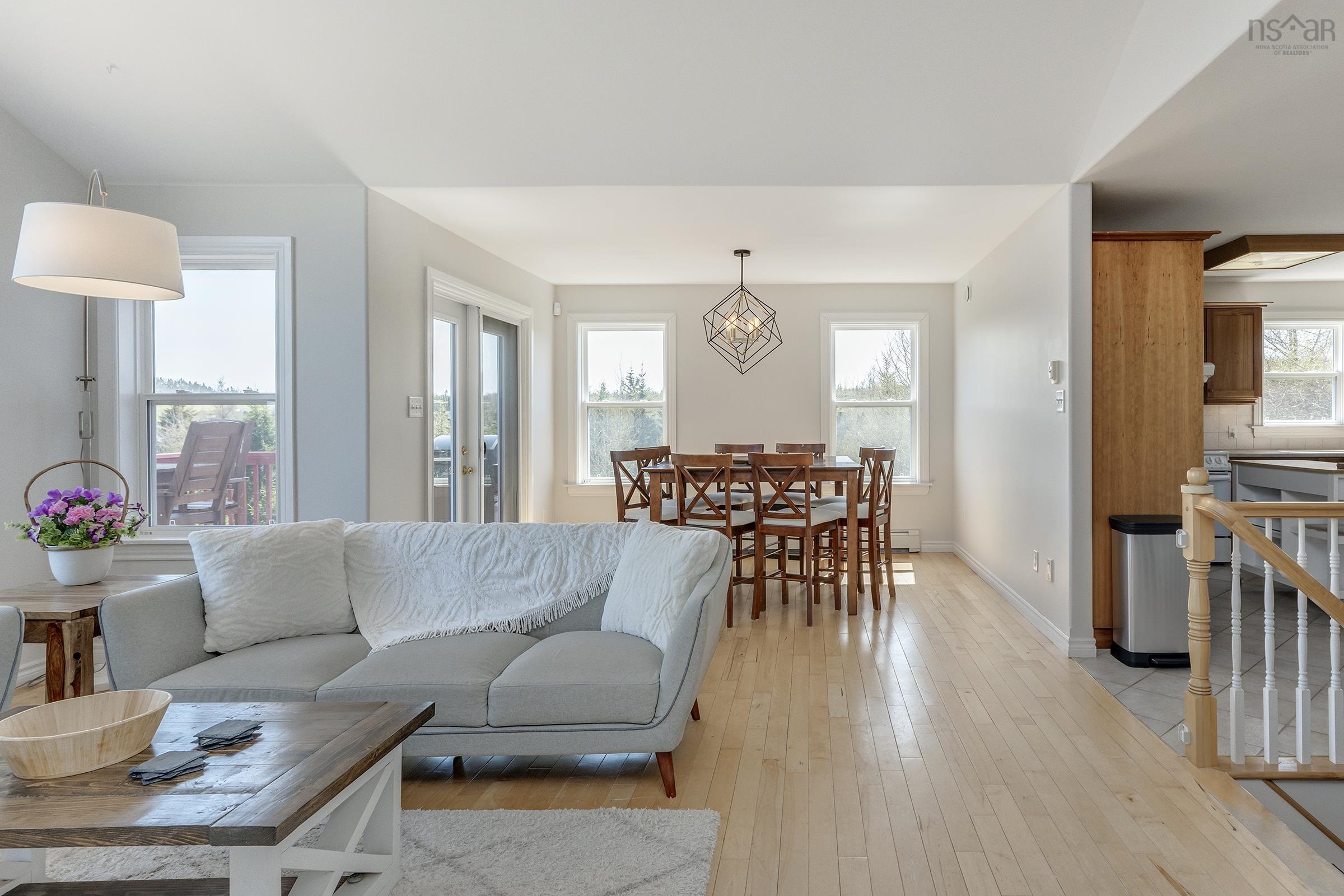 $749,900.00: 2066 Crowell Road, East Lawrencetown