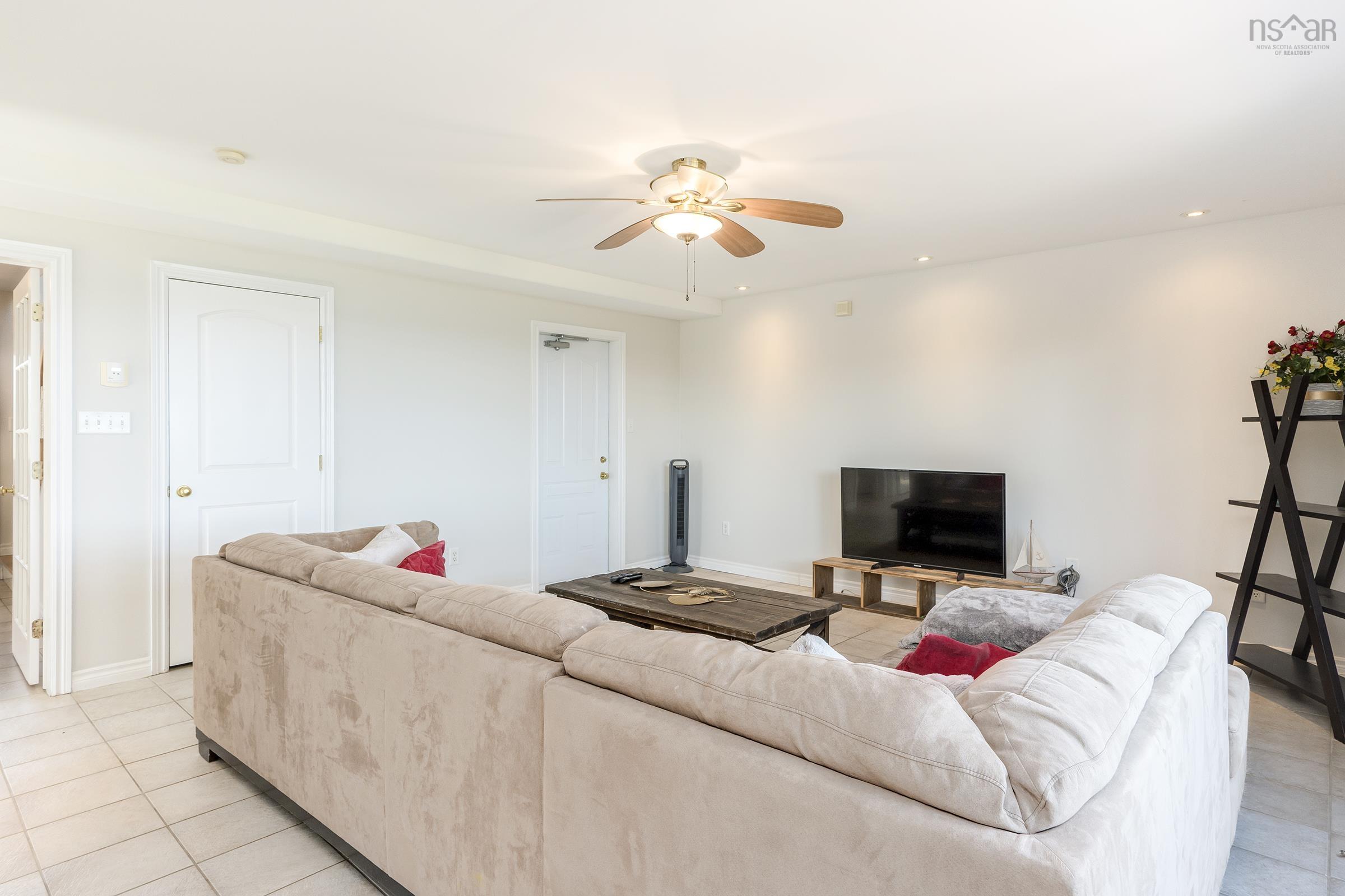 $749,900.00: 2066 Crowell Road, East Lawrencetown