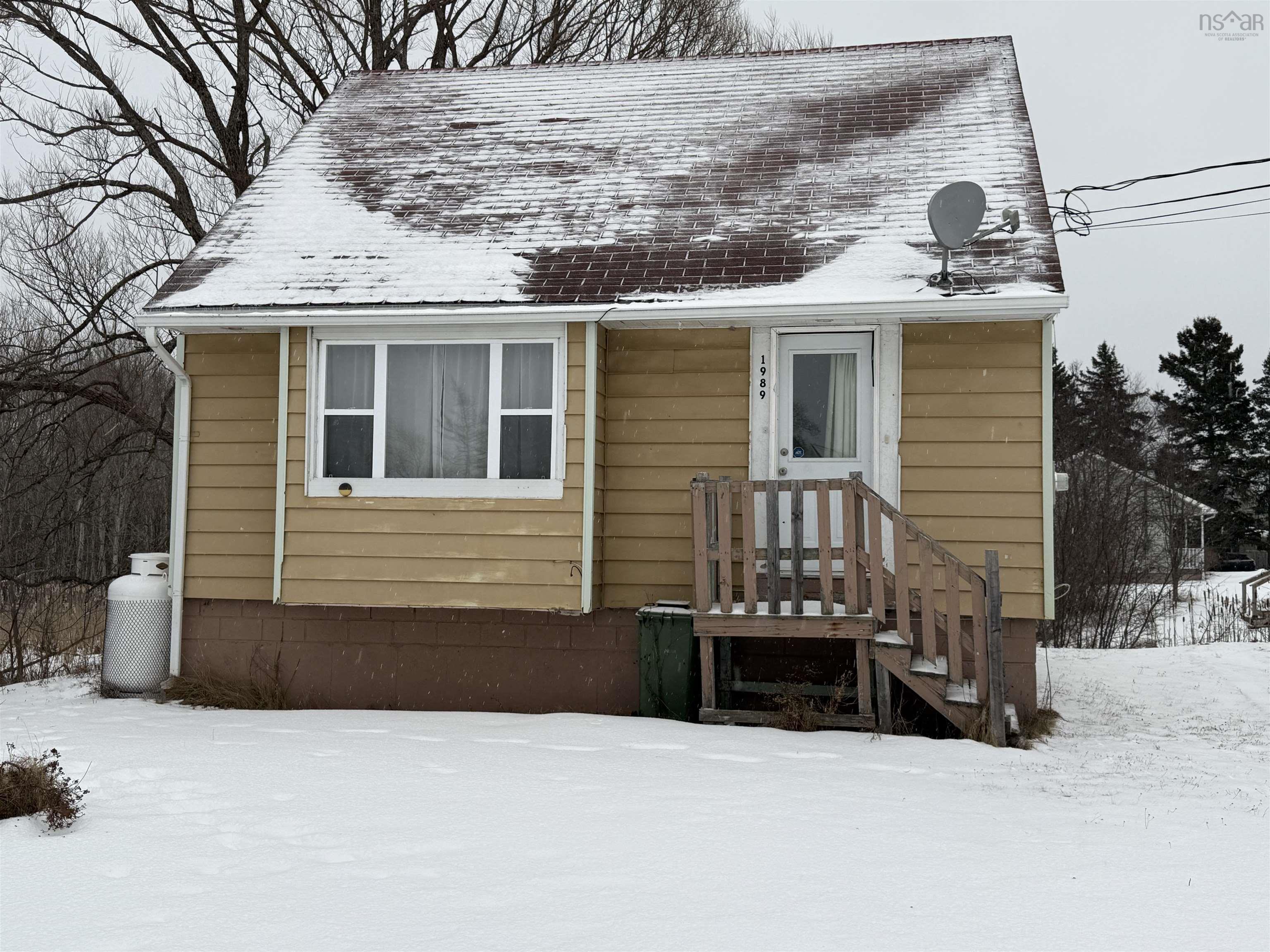 $149,900.00: 1989 Temperance Street, Westville