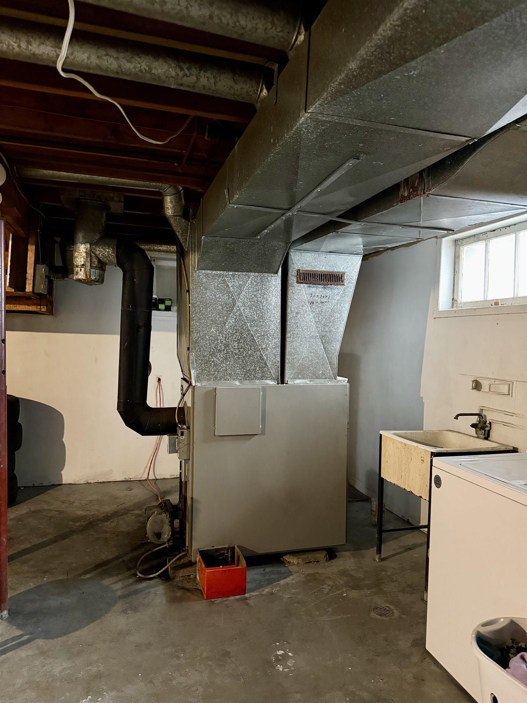 $169,900.00: 15 Clyde Avenue, Sydney Mines
