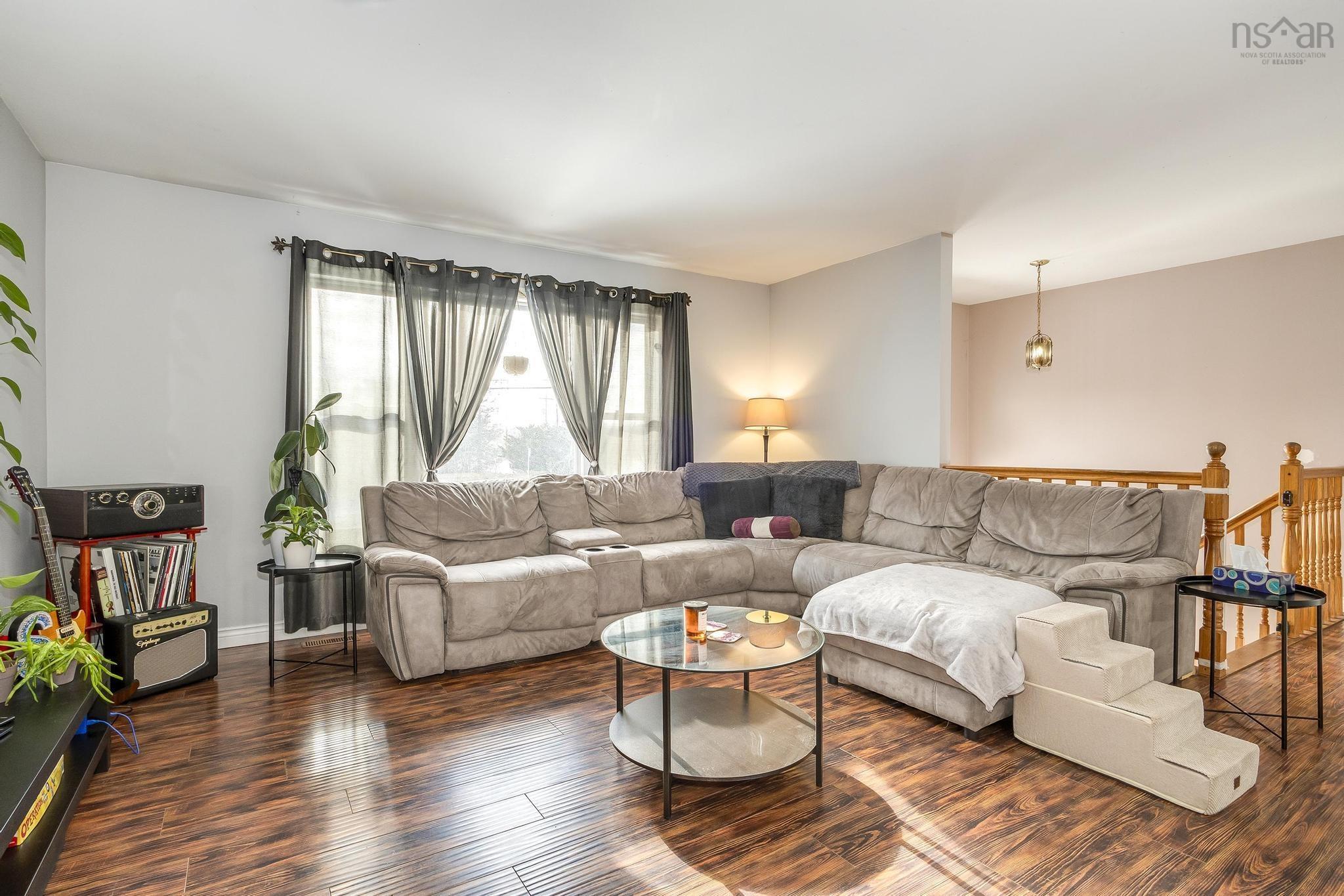 $443,000.00: 1 Robert Scott Drive, Lantz