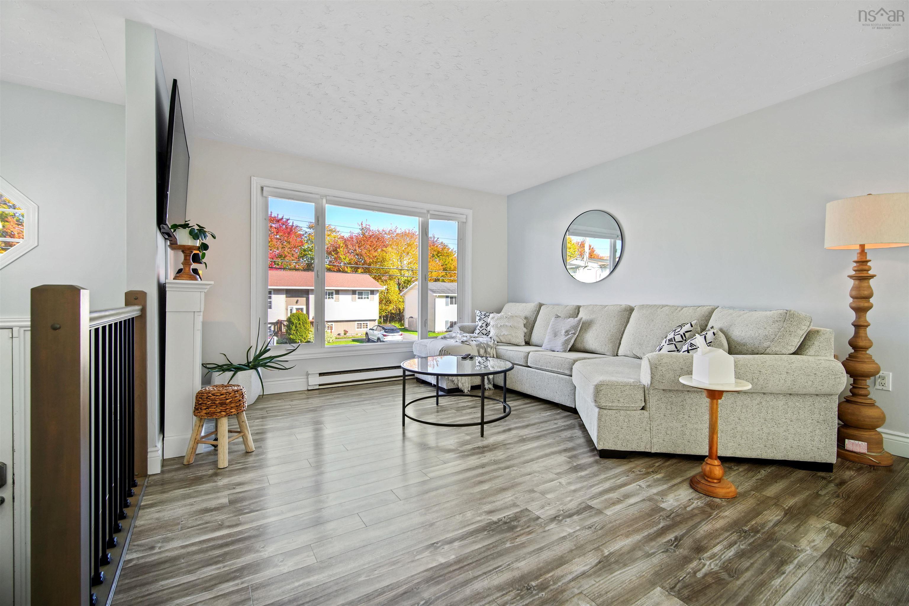$599,900.00: 96 Pondicherry Crescent, Dartmouth