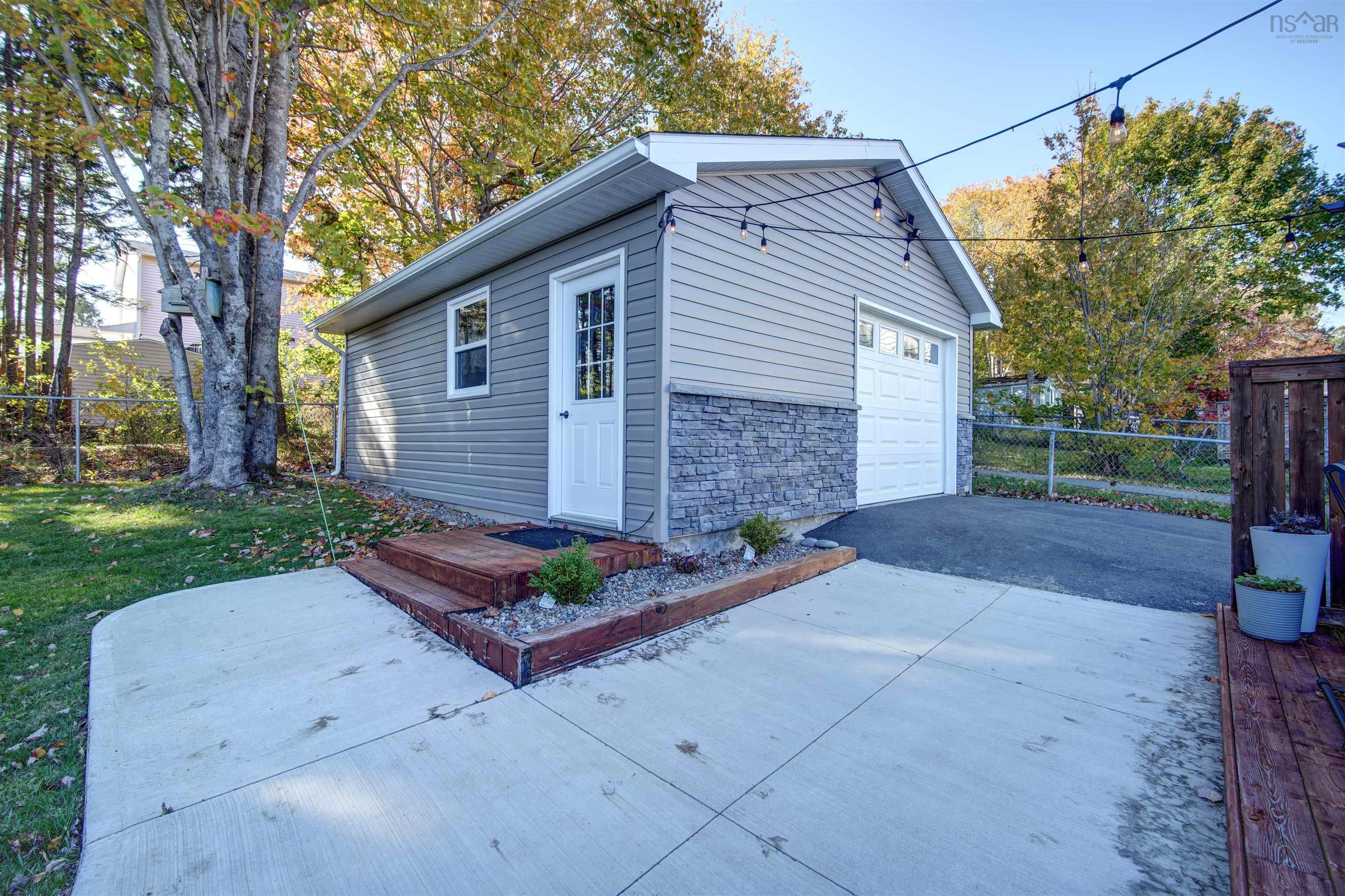 $599,900.00: 96 Pondicherry Crescent, Dartmouth