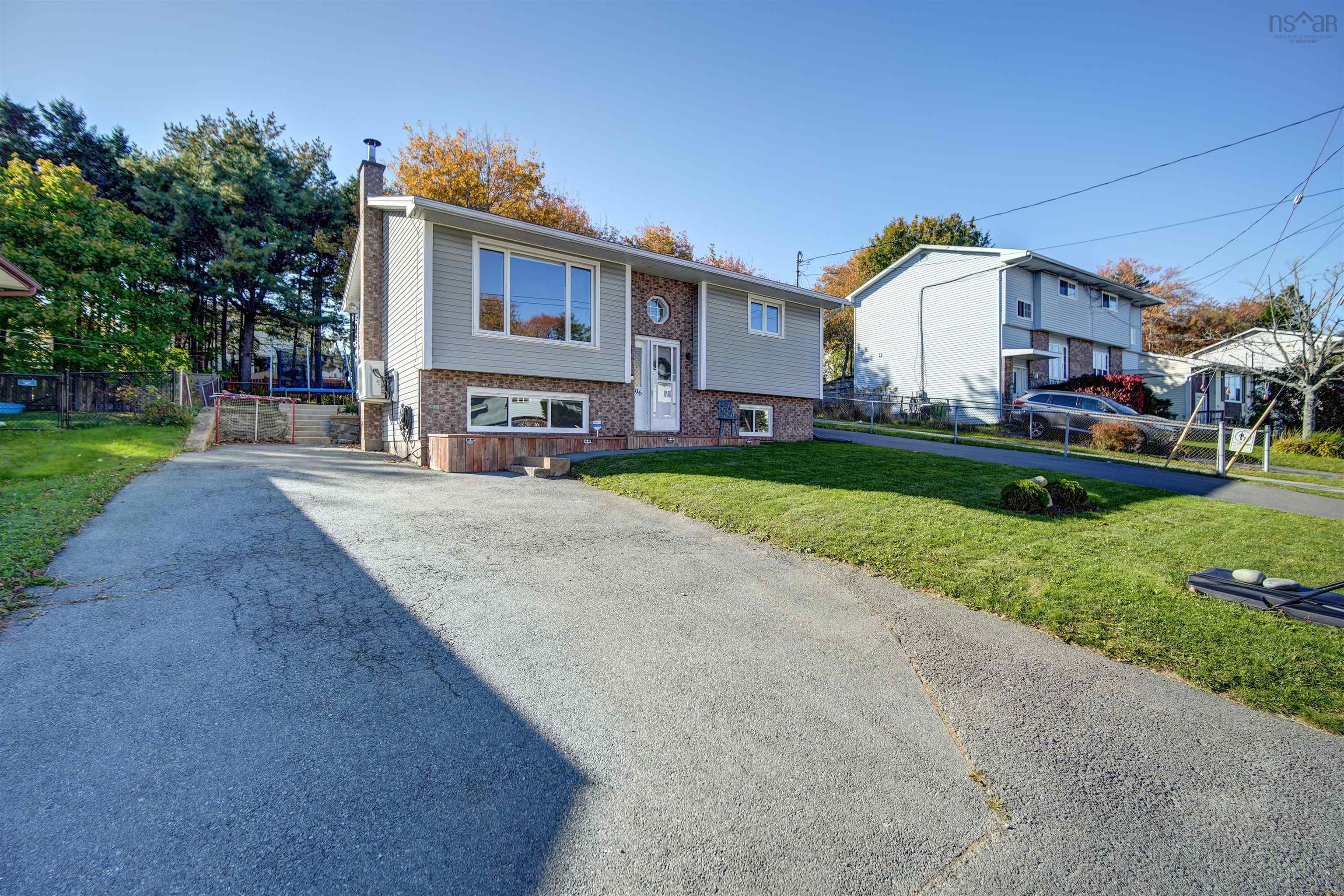 $599,900.00: 96 Pondicherry Crescent, Dartmouth