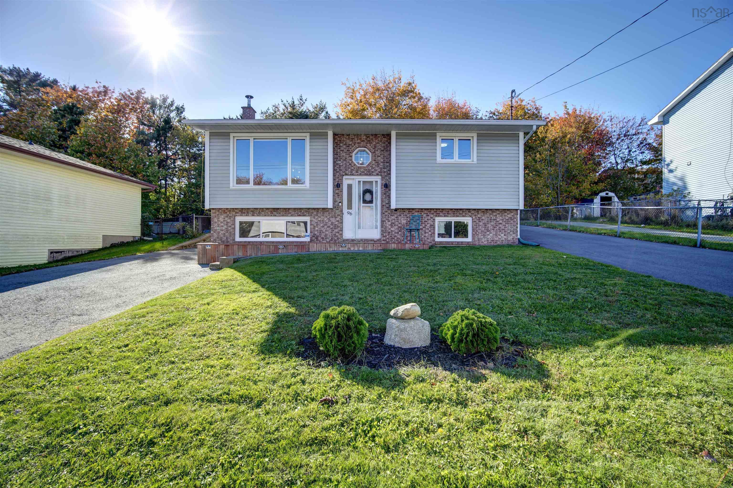 $599,900.00: 96 Pondicherry Crescent, Dartmouth