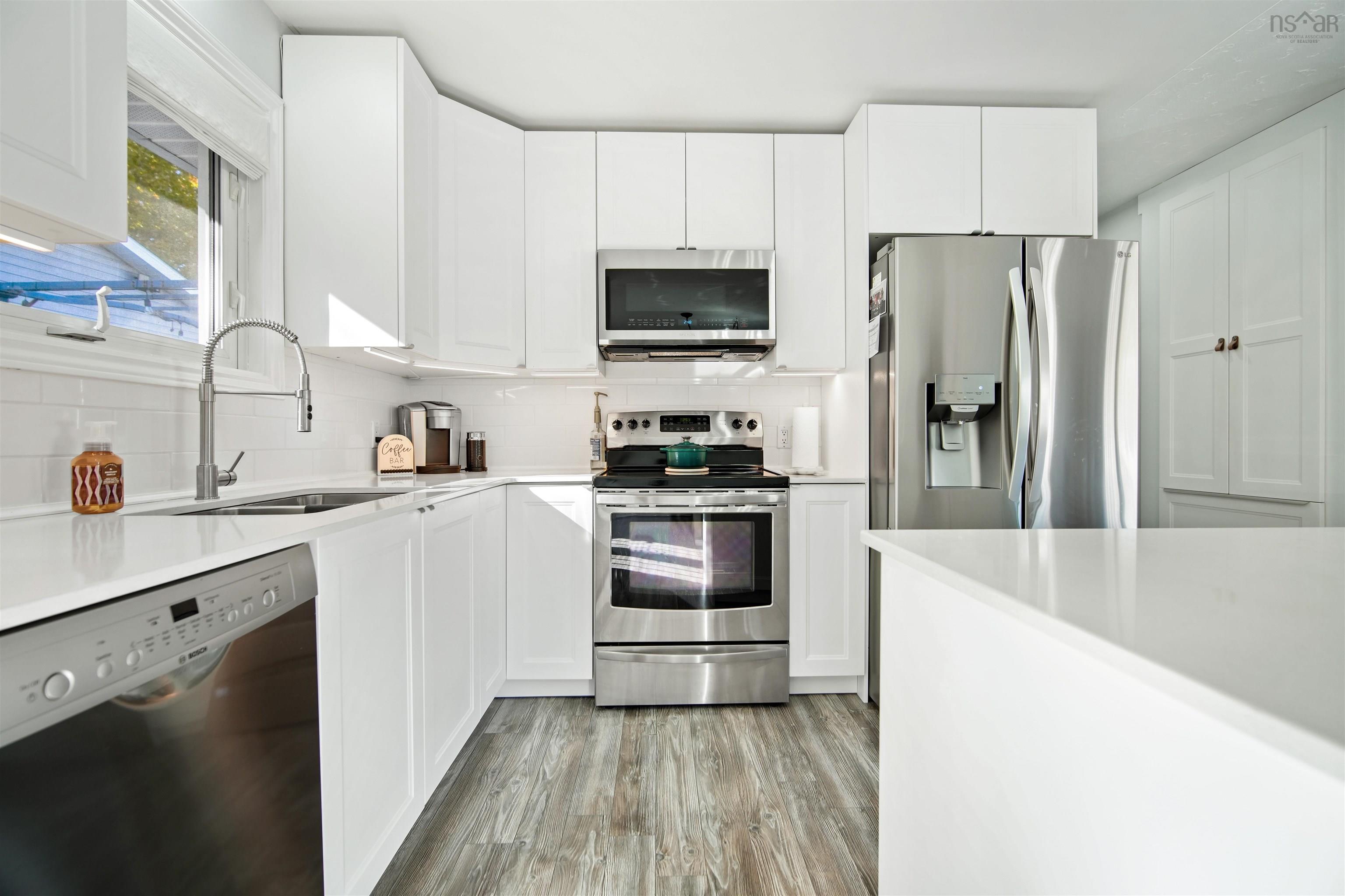 $599,900.00: 96 Pondicherry Crescent, Dartmouth