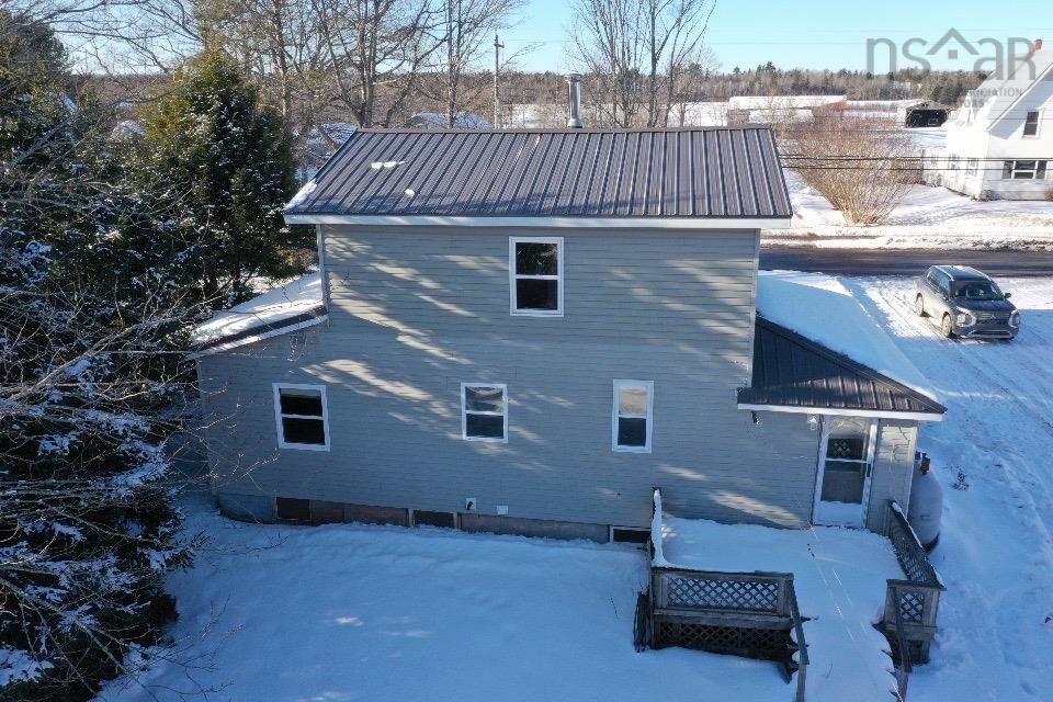 $158,000.00: 404 Lower Main Street, Oxford